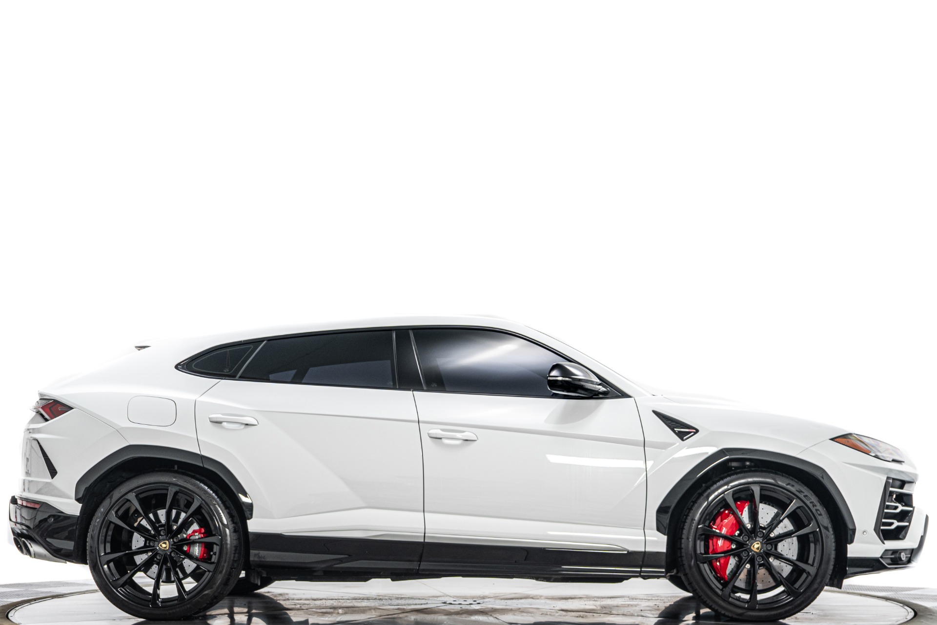 Used 2021 Lamborghini Urus -Bang and Olufsen Audio, Two-Tone