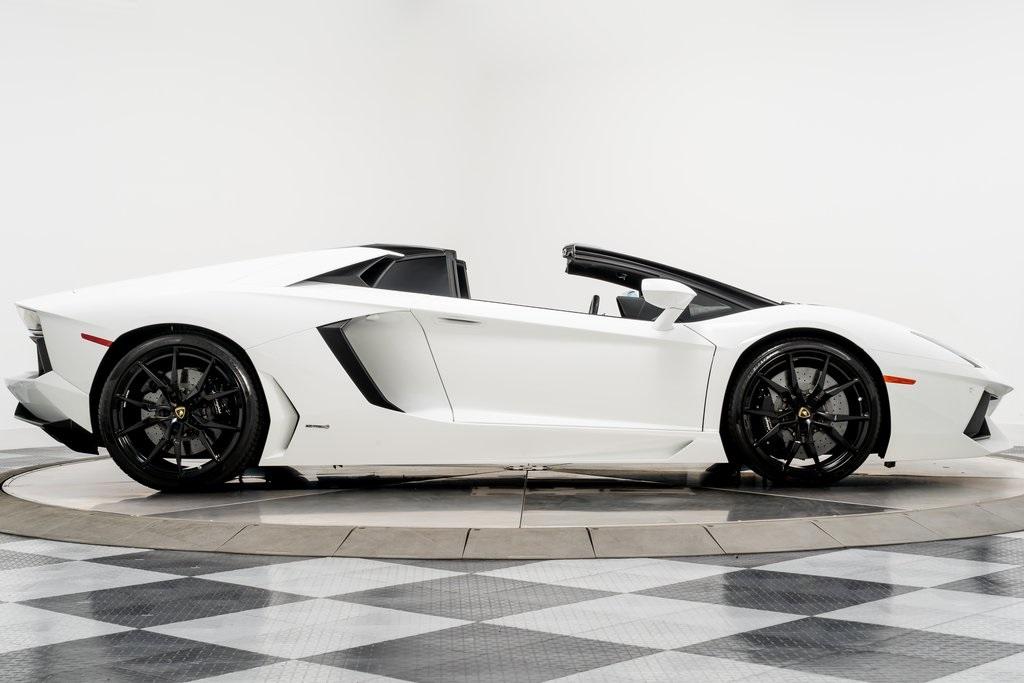 Allergic investment Inactive Used 2016 Lamborghini Aventador Roadster For Sale (Sold) | Marshall Goldman  Motor Sales Stock #B20048