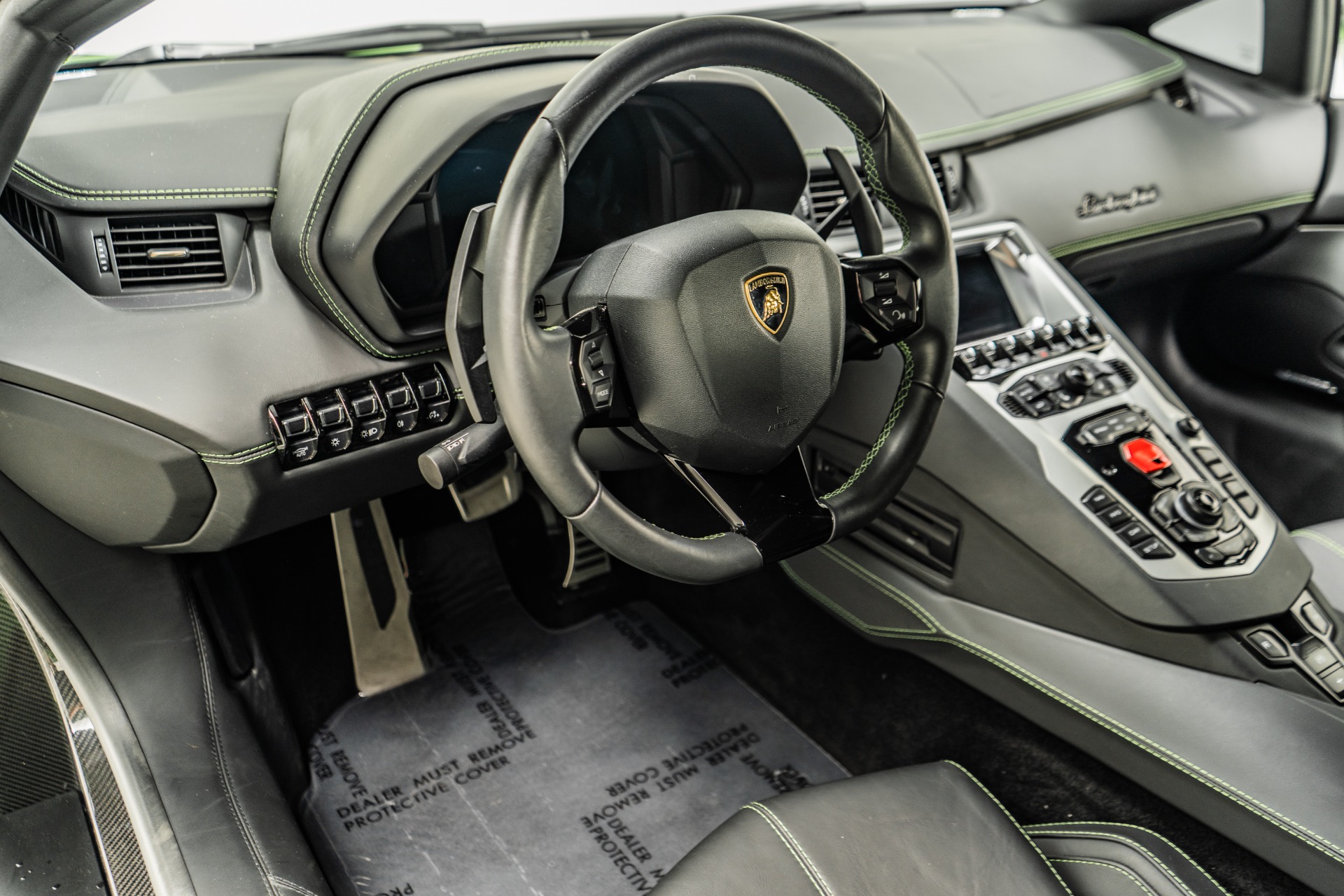 Lamborghini Aventador Dragon Edition Interior