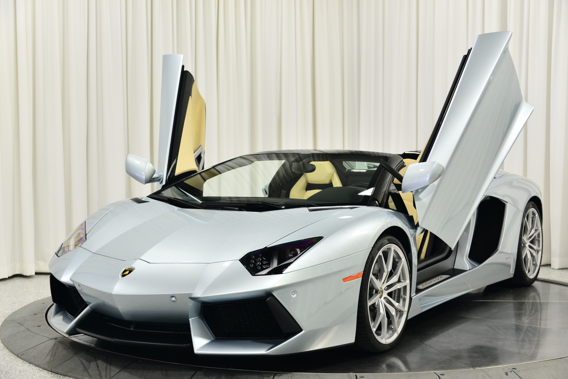 Used 2013 Lamborghini Aventador LP 700-4 Roadster in Azzuro Thetys