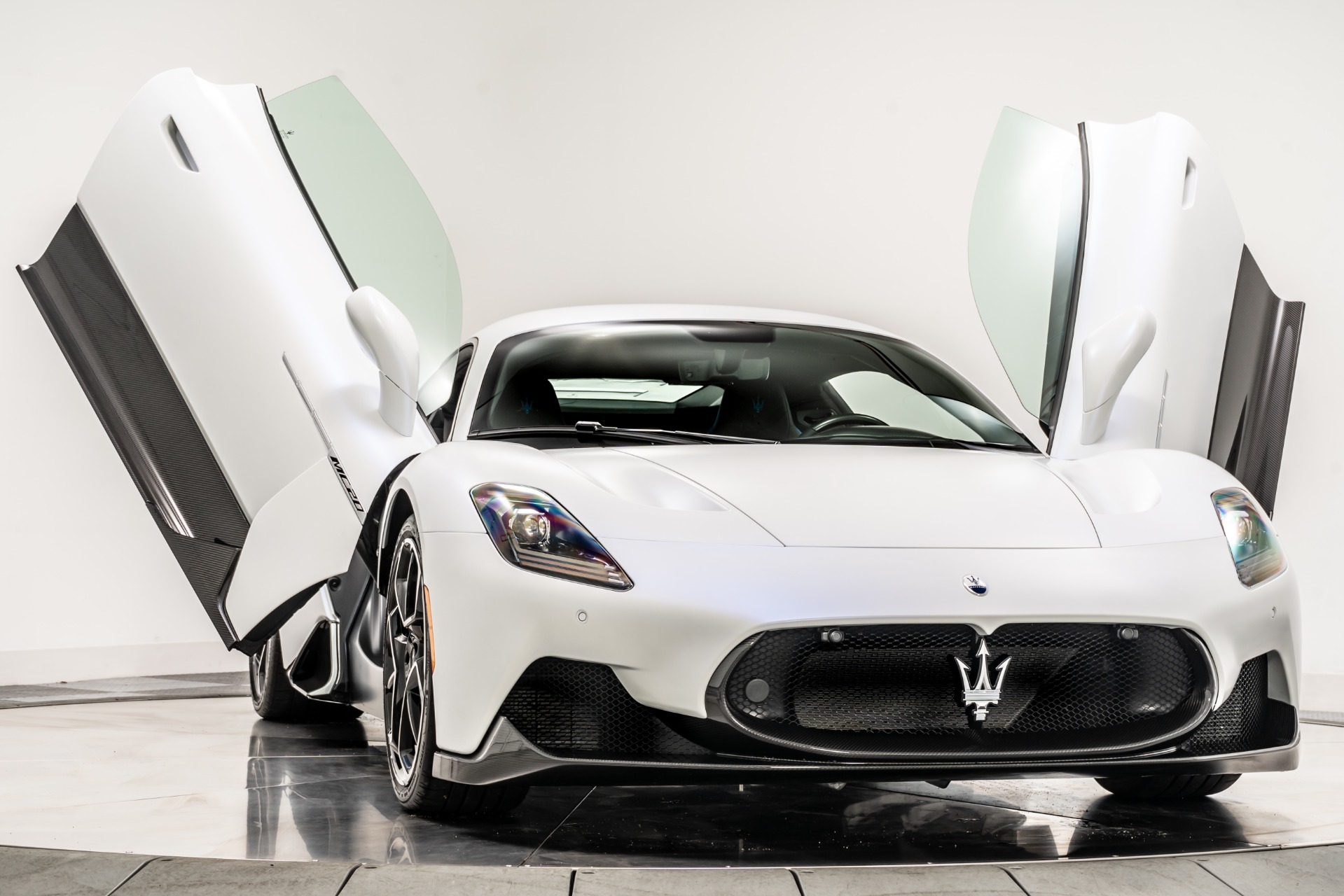 Used 2022 Maserati MC20 in Bianco Audace matte For Sale (Sold