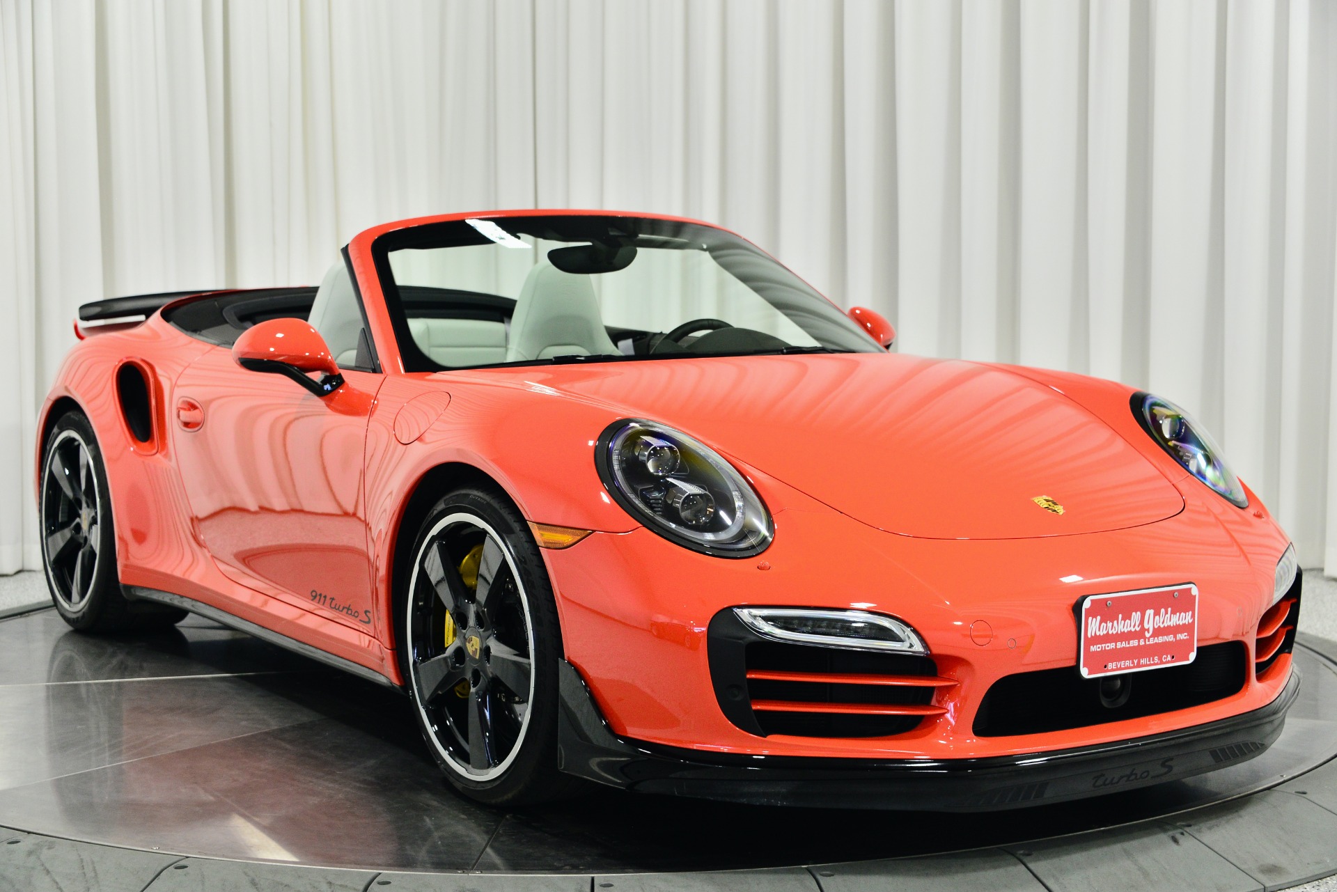 1/43 限定504台 Porsche 911 Turbo S 2016 赤 1/43 限定504台 Porsche 911 Turbo S 2016 赤