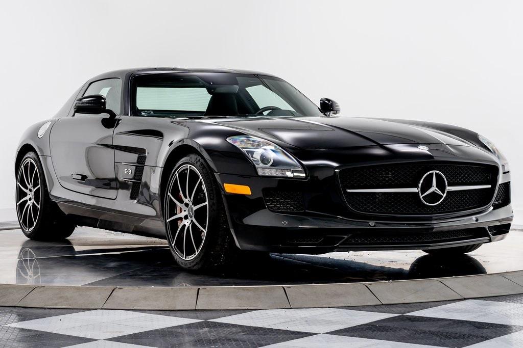 Mercedes-Benz AMG LA45 ブラック　電動車 Mercedes-Benz AMG LA45 ブラック 電動車