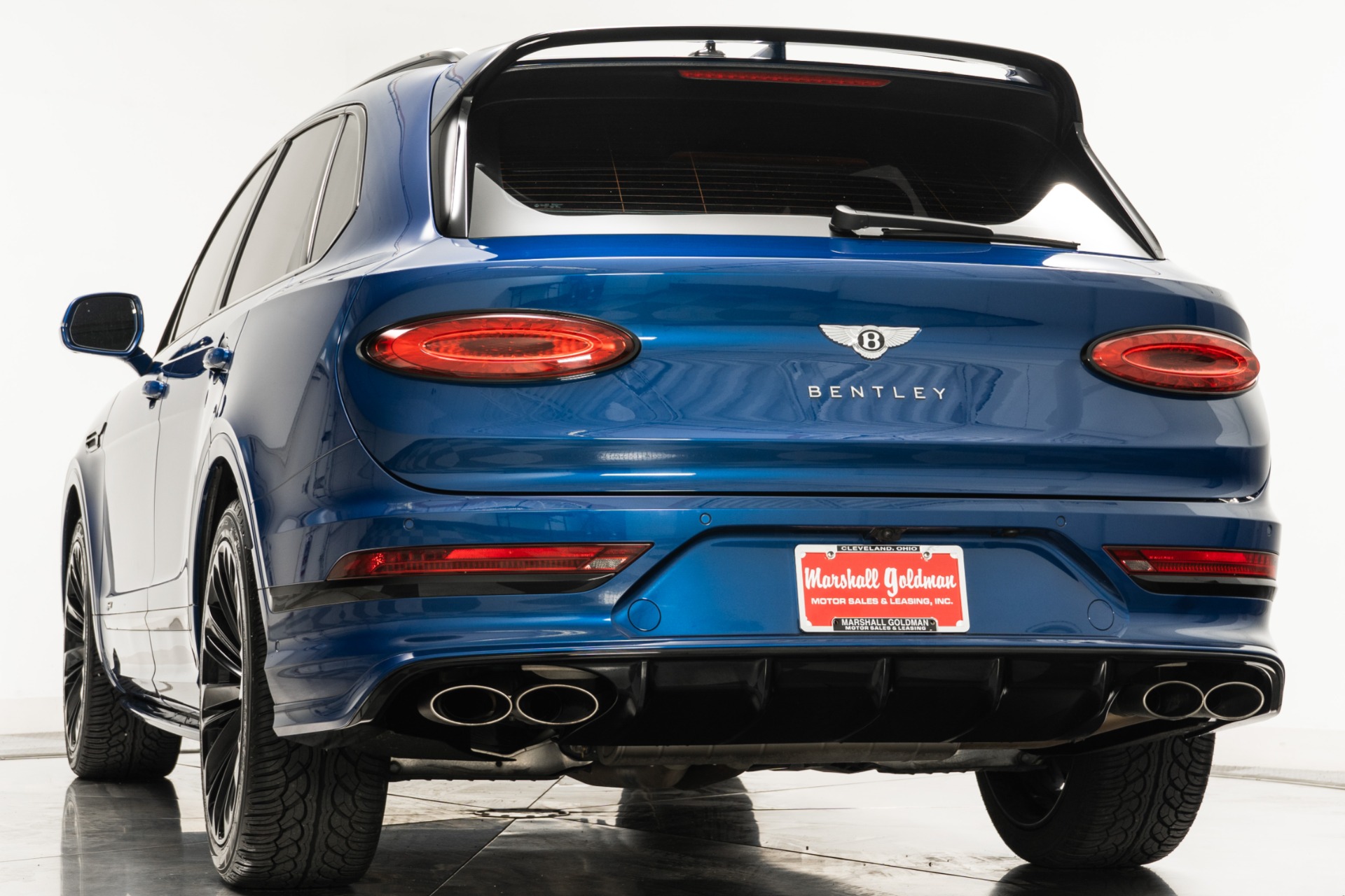 Used 2021 Bentley Bentayga Speed in Blue Sequin For Sale