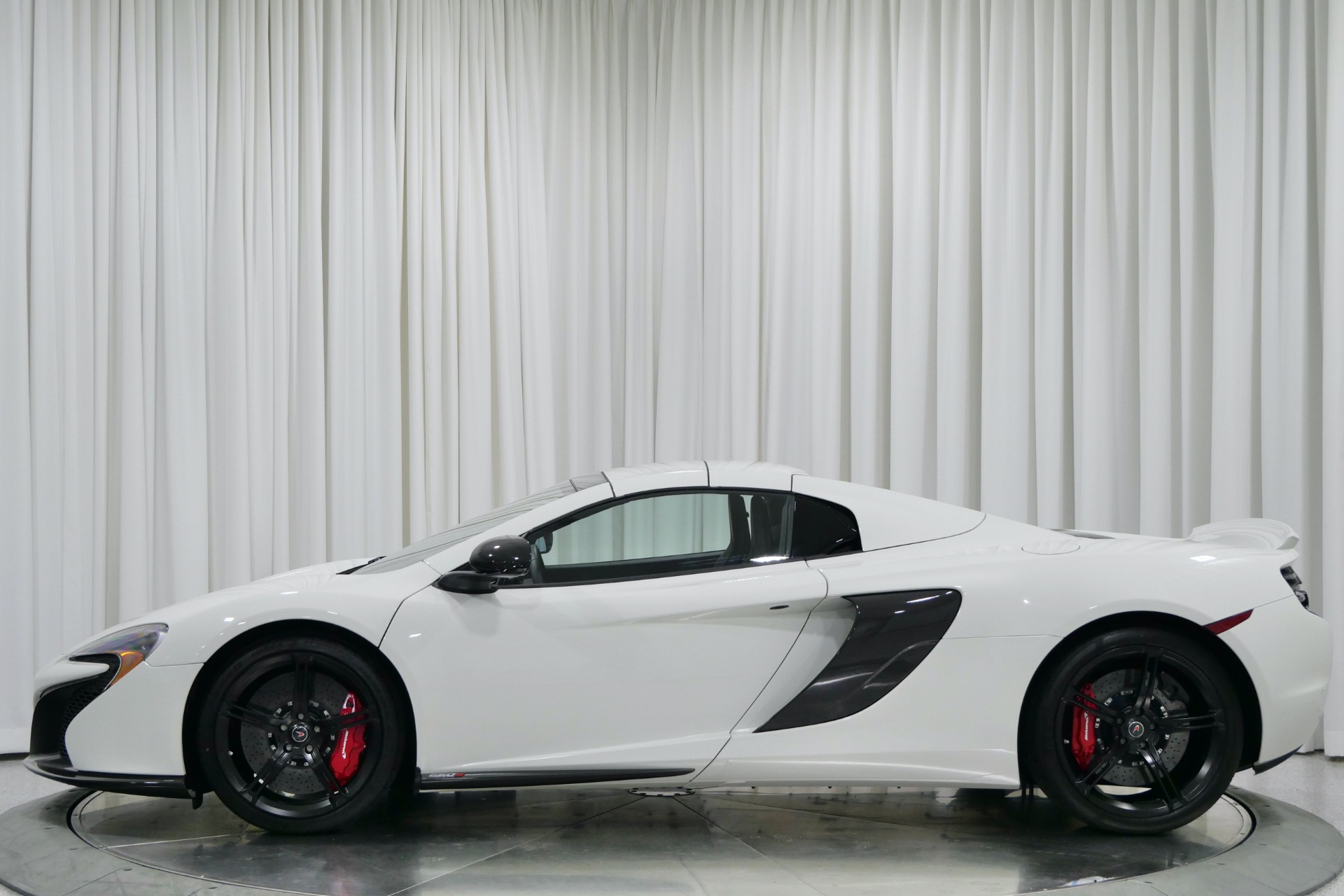 Used 2016 McLaren 650S Spider in White For Sale (Sold) | Marshall