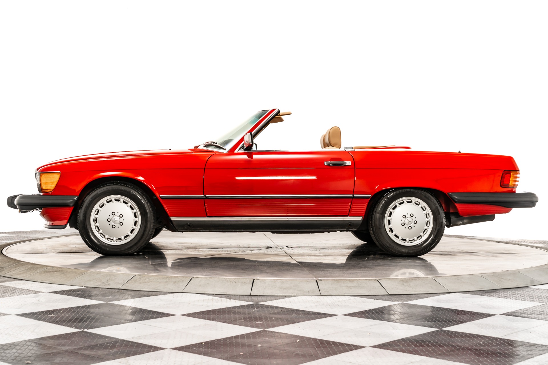 Used 1988 Mercedes-Benz 560SL Roadster in Signal Red For Sale