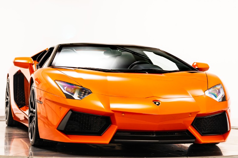 Used 2015 Lamborghini Aventador LP 700-4 in Arancio Argos For Sale