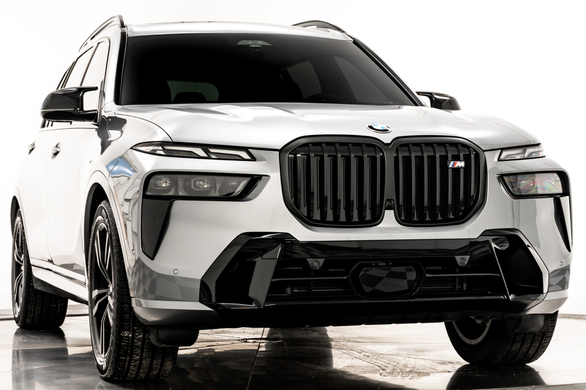 Used 2023 BMW X7 M60i For Sale (Sold) | Marshall Goldman Motor Sales Stock  #WNAMAA