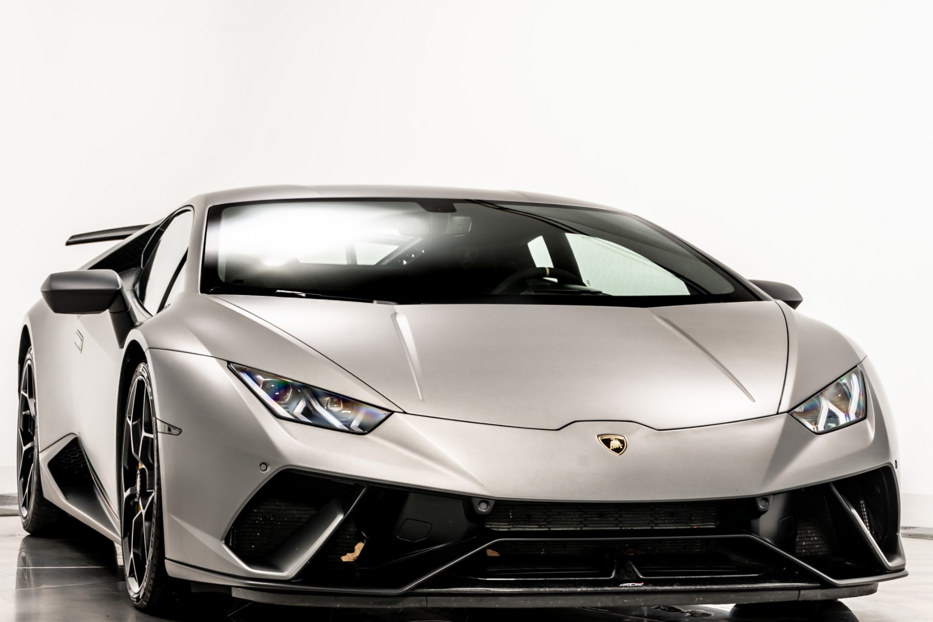 Used 2018 Lamborghini Huracan LP 640-4 Performante in Grigio