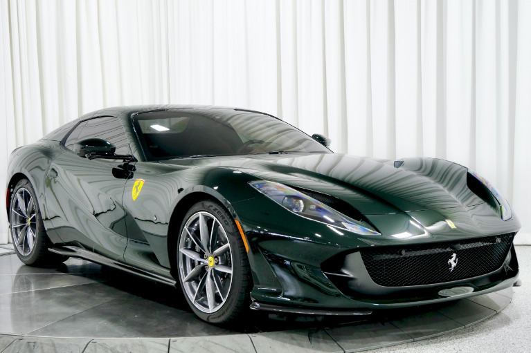キャサリンページ Used 2022 Ferrari 812 GTS in Verde British Racing For Sale