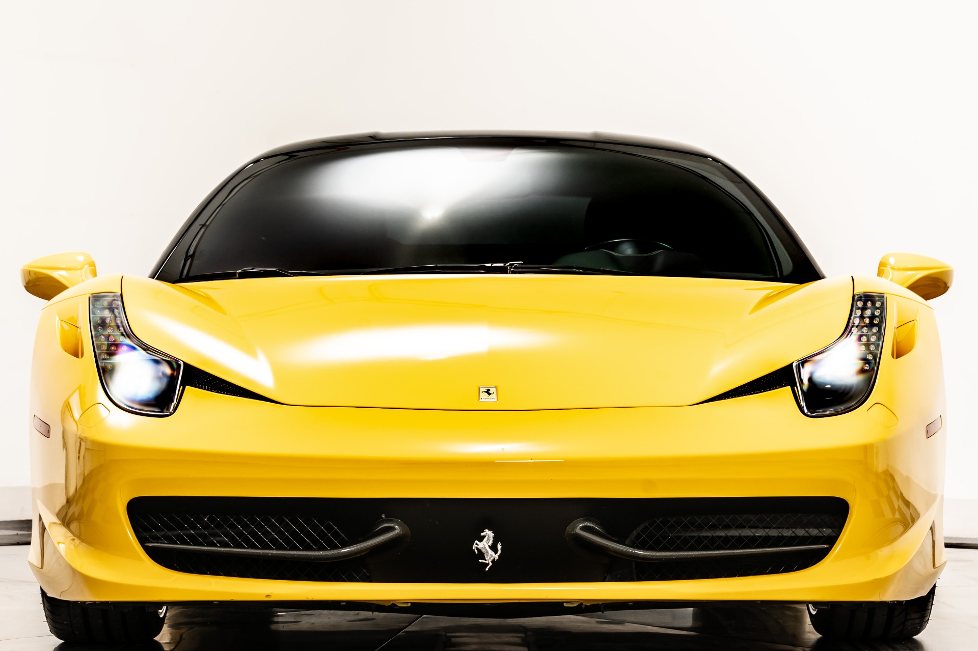 Used 2013 Ferrari 458 Italia in Giallo Modena For Sale (Sold
