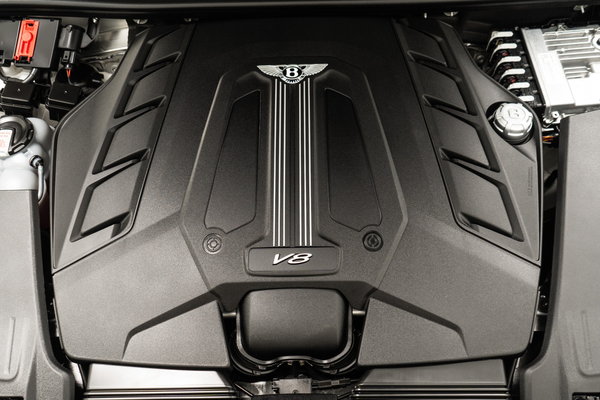 Як Bentley Bentayga EWB створює стандарти розкоші та переваг у світі автомобілів » Чернівецький промінь | Новини. Буковина. Чернівці