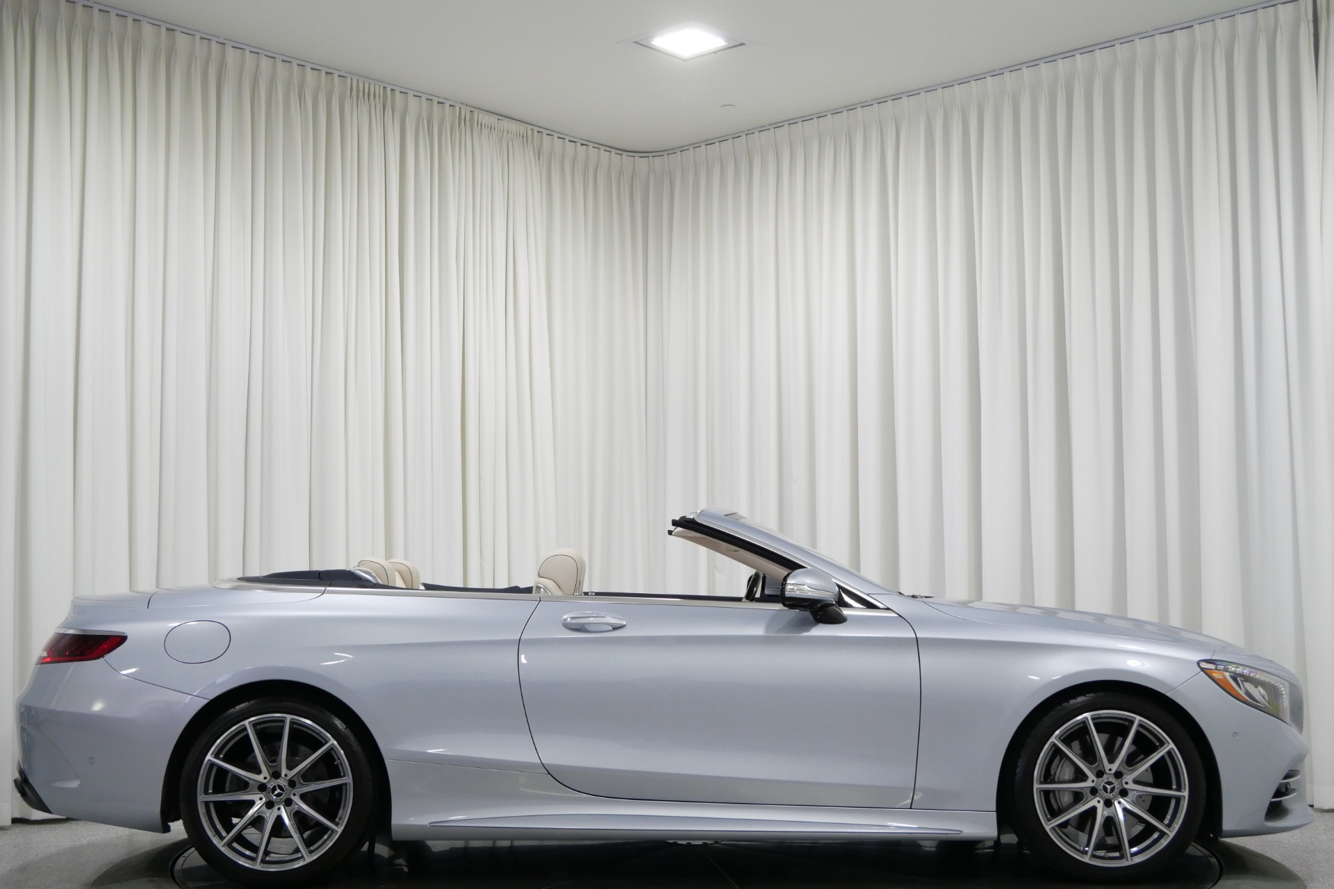 Mercedes s 560 cabriolet for sale discount