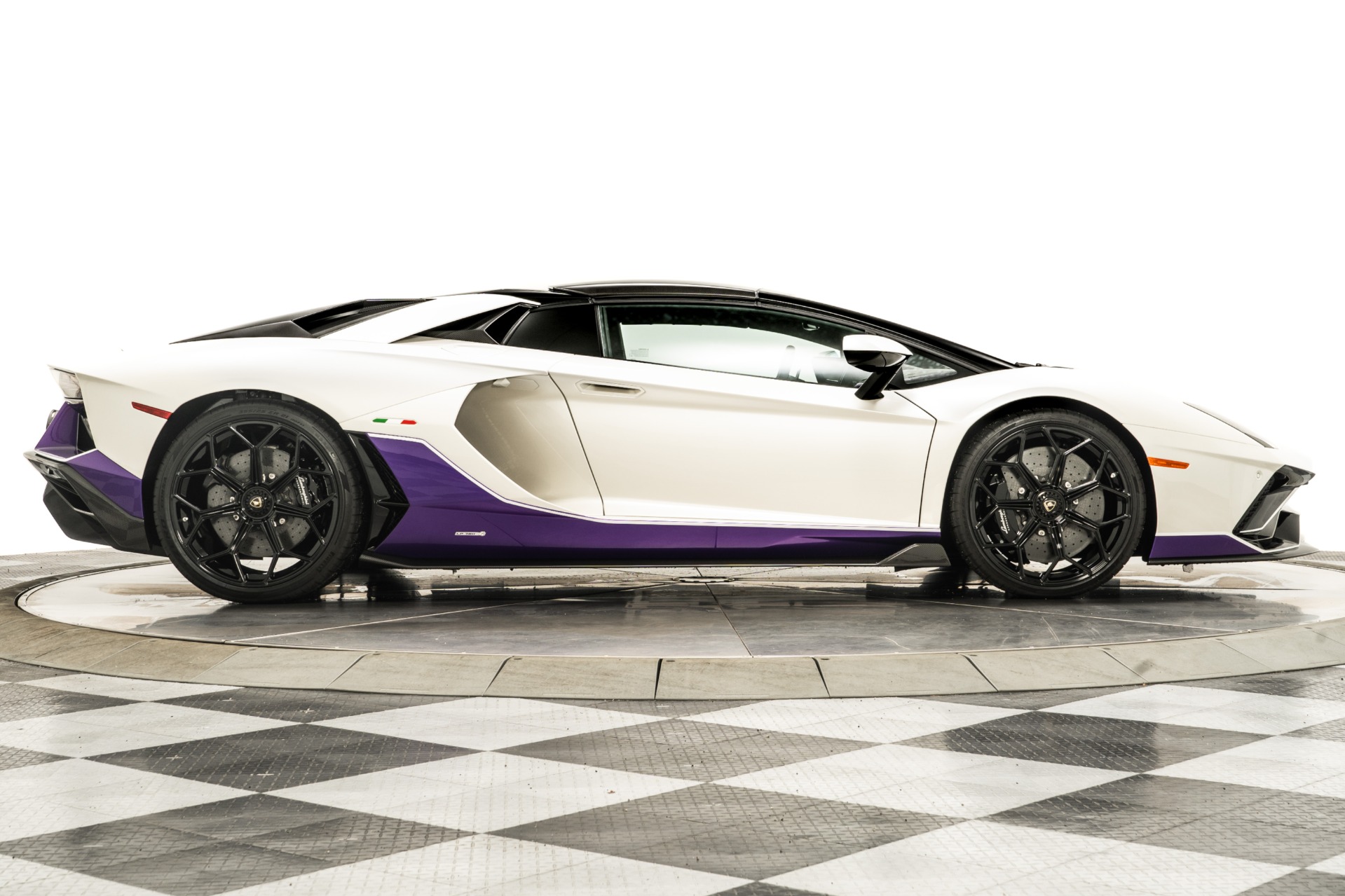 Used 2022 Lamborghini Aventador LP 780-4 Ultimae Roadster