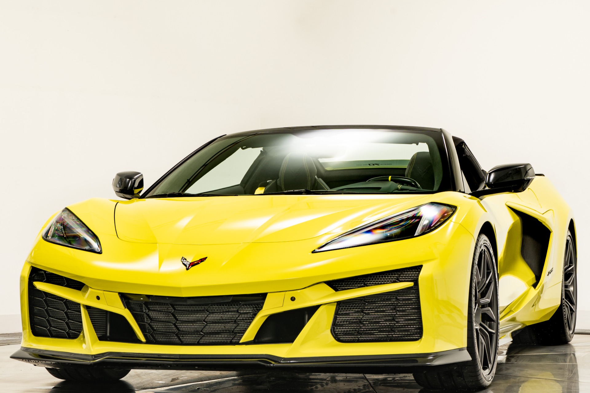 Used 2023 Chevrolet Corvette Z06 3LZ Convertible in Accelerate