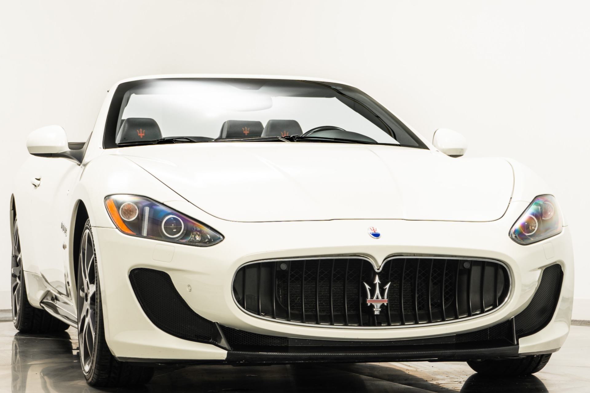 Used 2012 Maserati GranTurismo Convertible Sport in Bianco