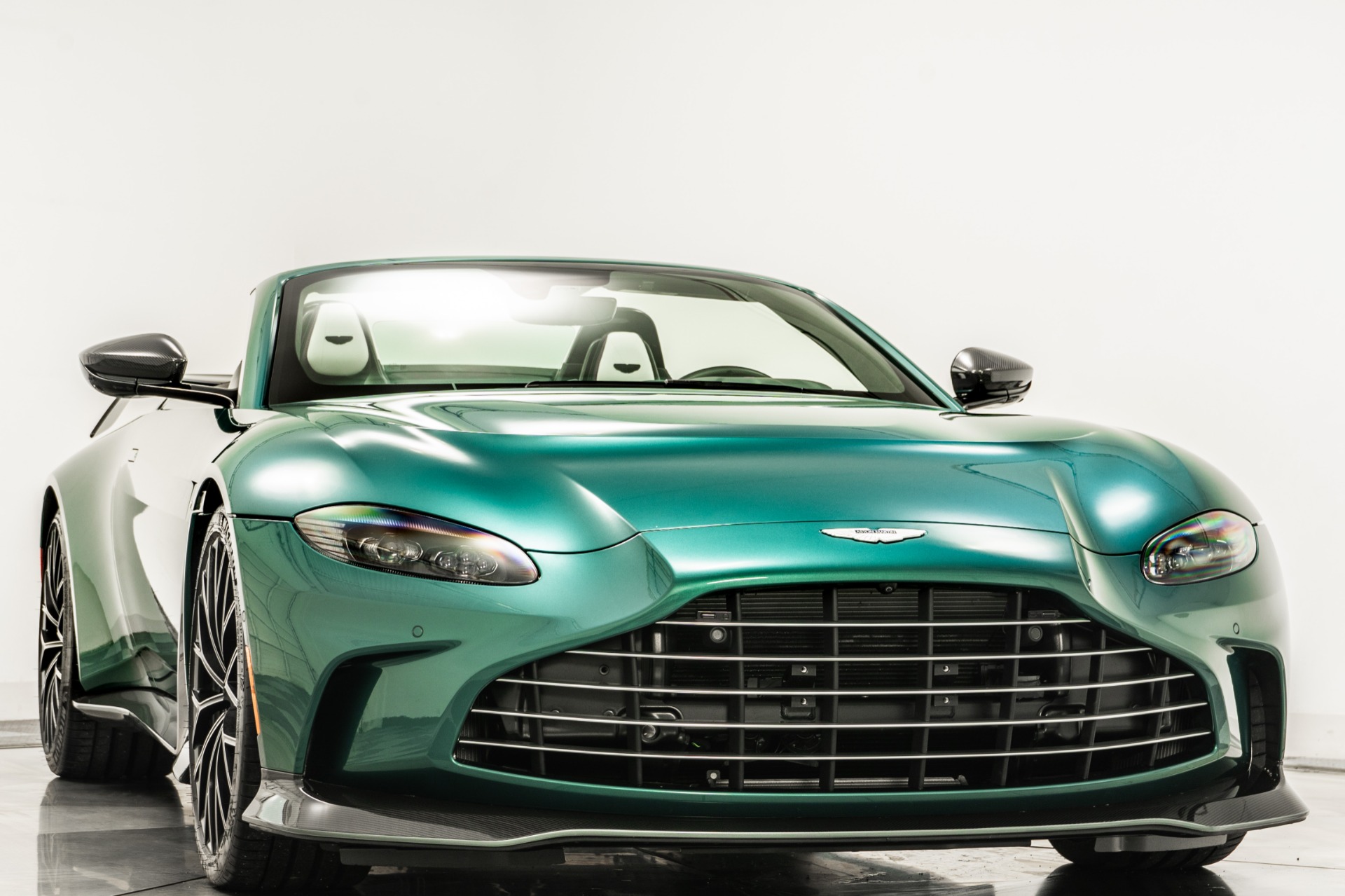 Used 2023 Aston Martin Vantage V12 Roadster For Sale