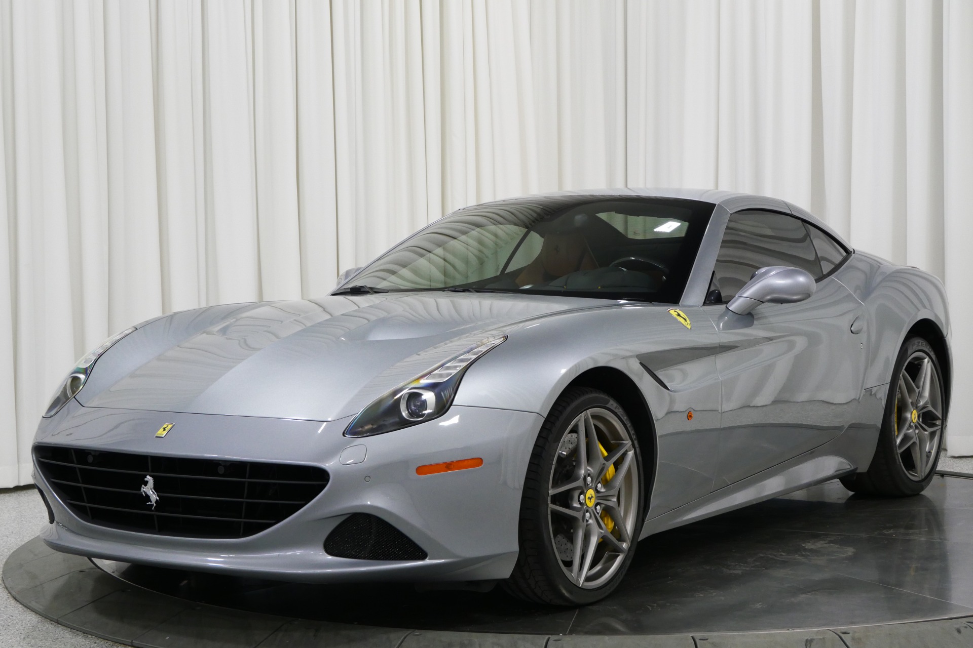 【未組立】Ferrari California T Ferrari / California T | CARZY