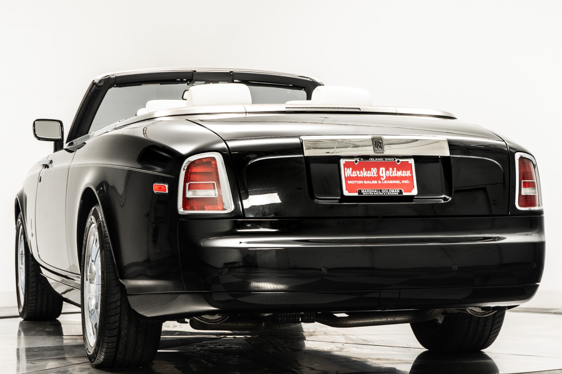 Apple - royce 1963 RollsRoyce Silver Cloud III Drophead Coupe by Mulliner