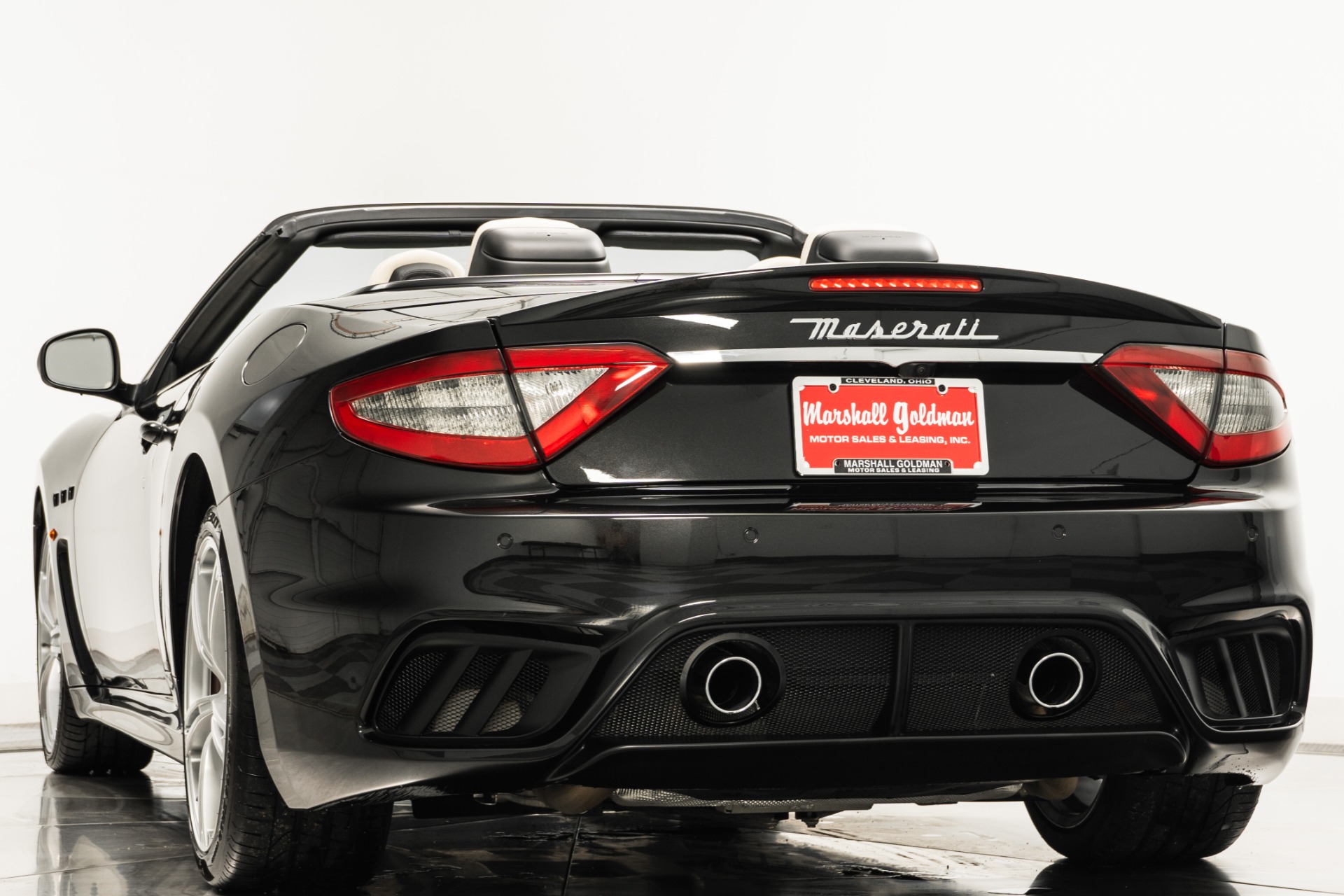 Used 2019 Maserati GranTurismo Convertible MC in Nero Carbonio For