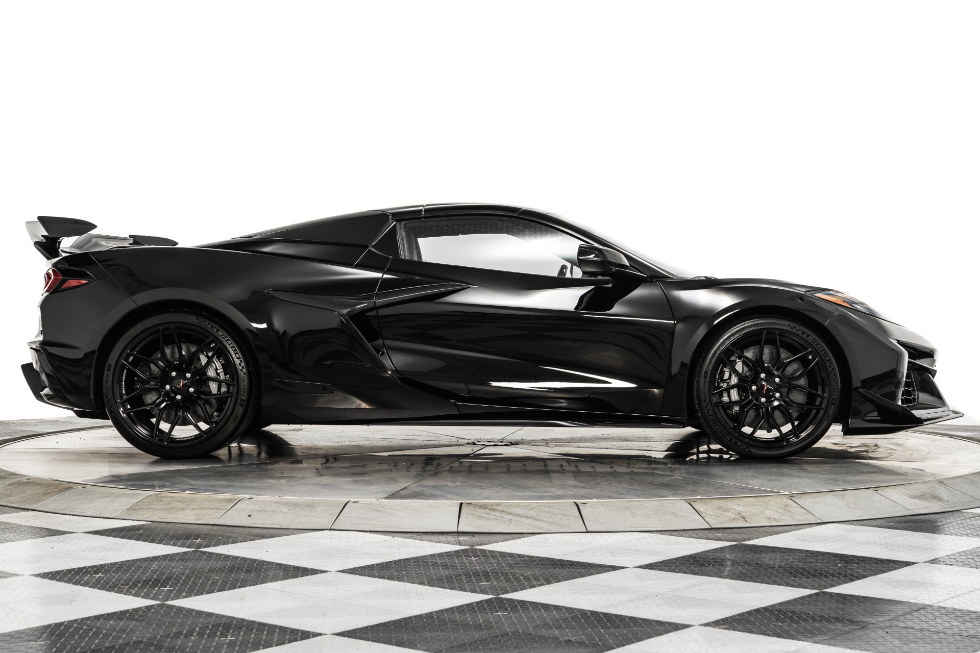 素敵な Used 2024 Ultimate 3LZ Convertible Z06 Corvette Chevrolet ジャケット・アウター