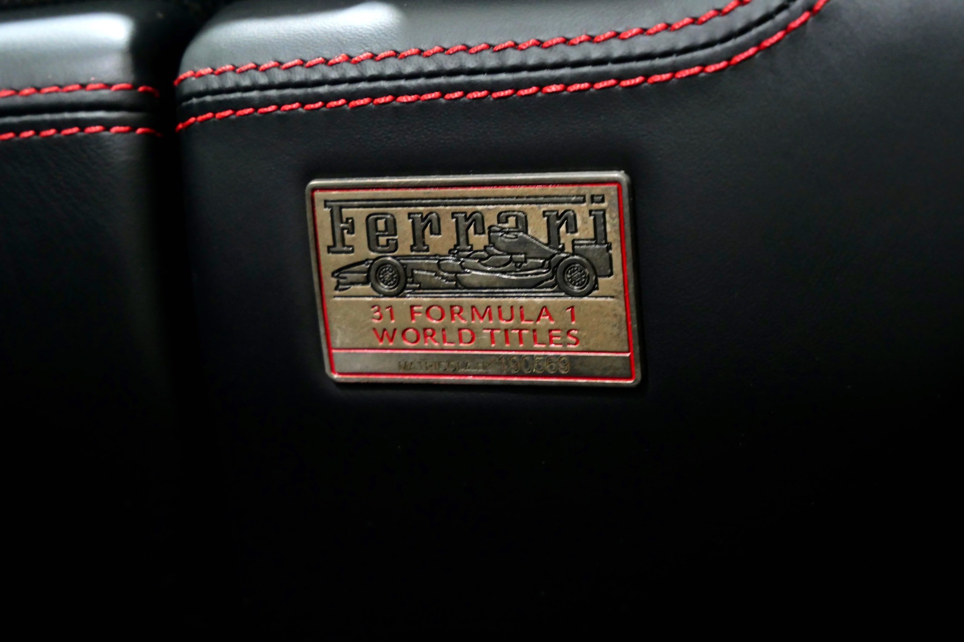 Ferrari　フェラーリ　レザー　バインダー　非売品　保存袋　83902 Ferrari フェラーリ純正 FF車載用レザーボストンバッグ by