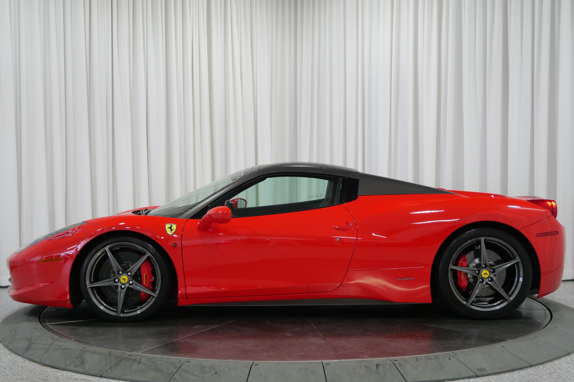 Ferrari 社 2013年 支給品 Last offer ford-vs-ferrari-5.jpg?v=1740592200