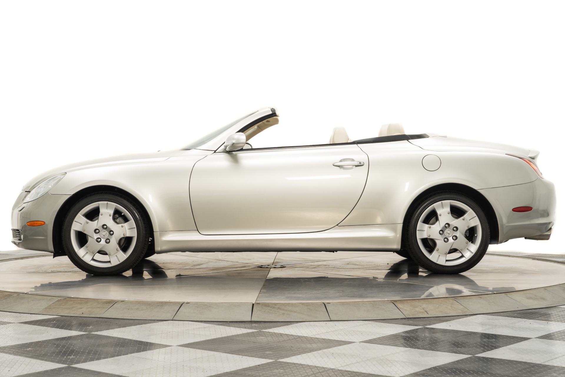 Used 2004 Lexus SC 430 in Millennium SIlver Metallic For
