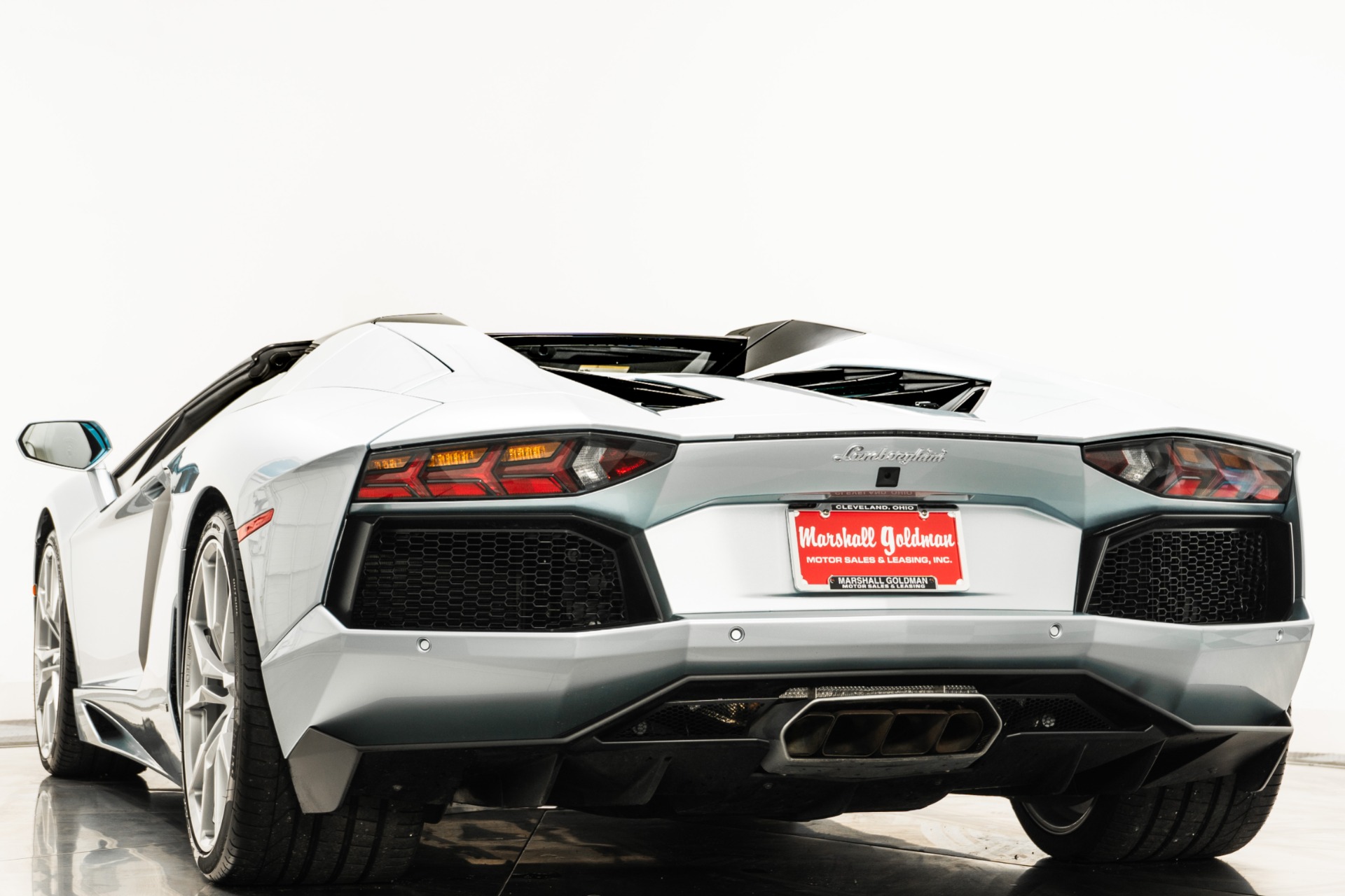 Used 2013 Lamborghini Aventador LP 700-4 Roadster in Azzurro