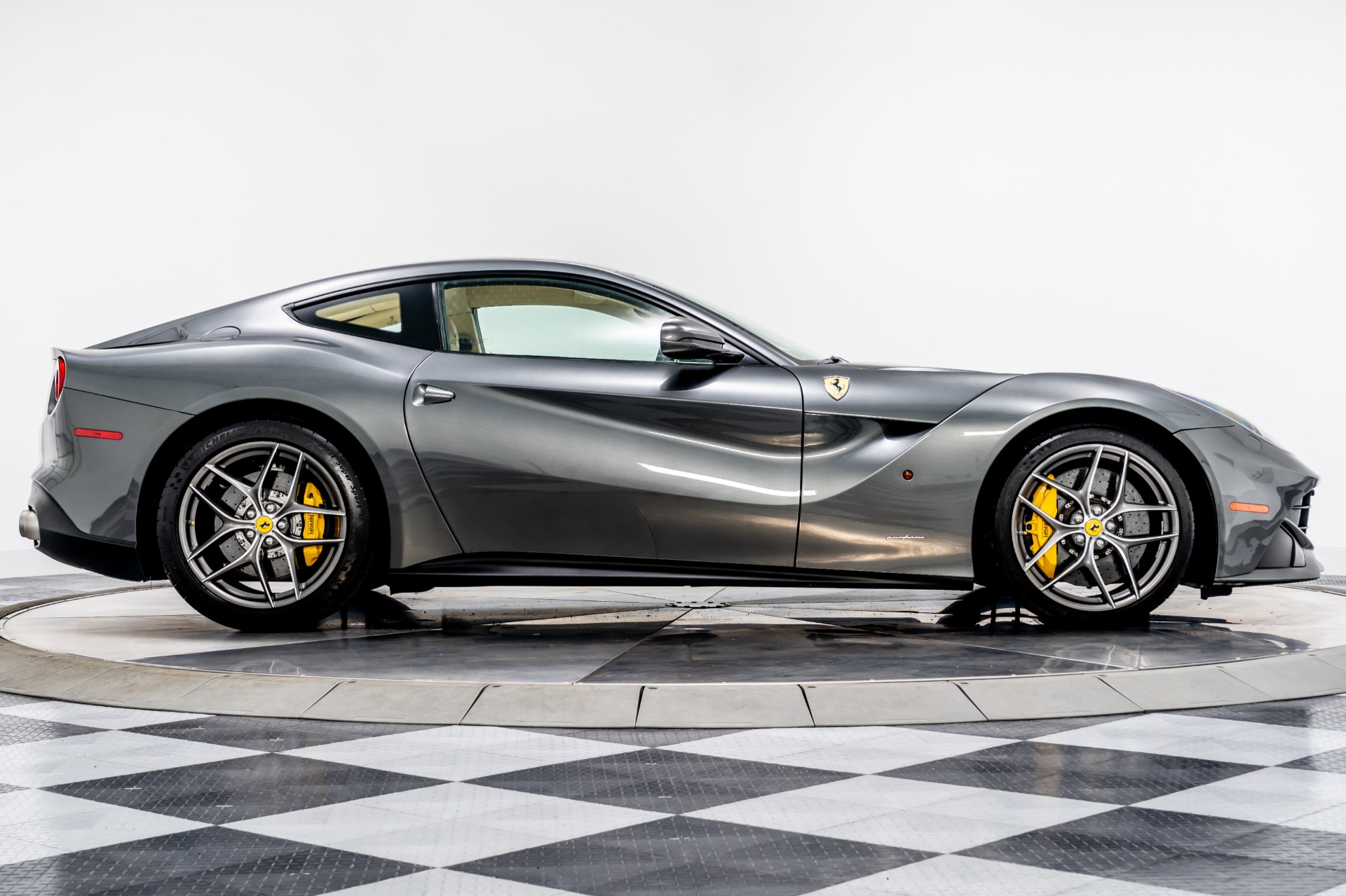 Used 2015 Ferrari F12 Berlinetta For Sale Sold Marshall Goldman Motor Sales Stock Xf12b