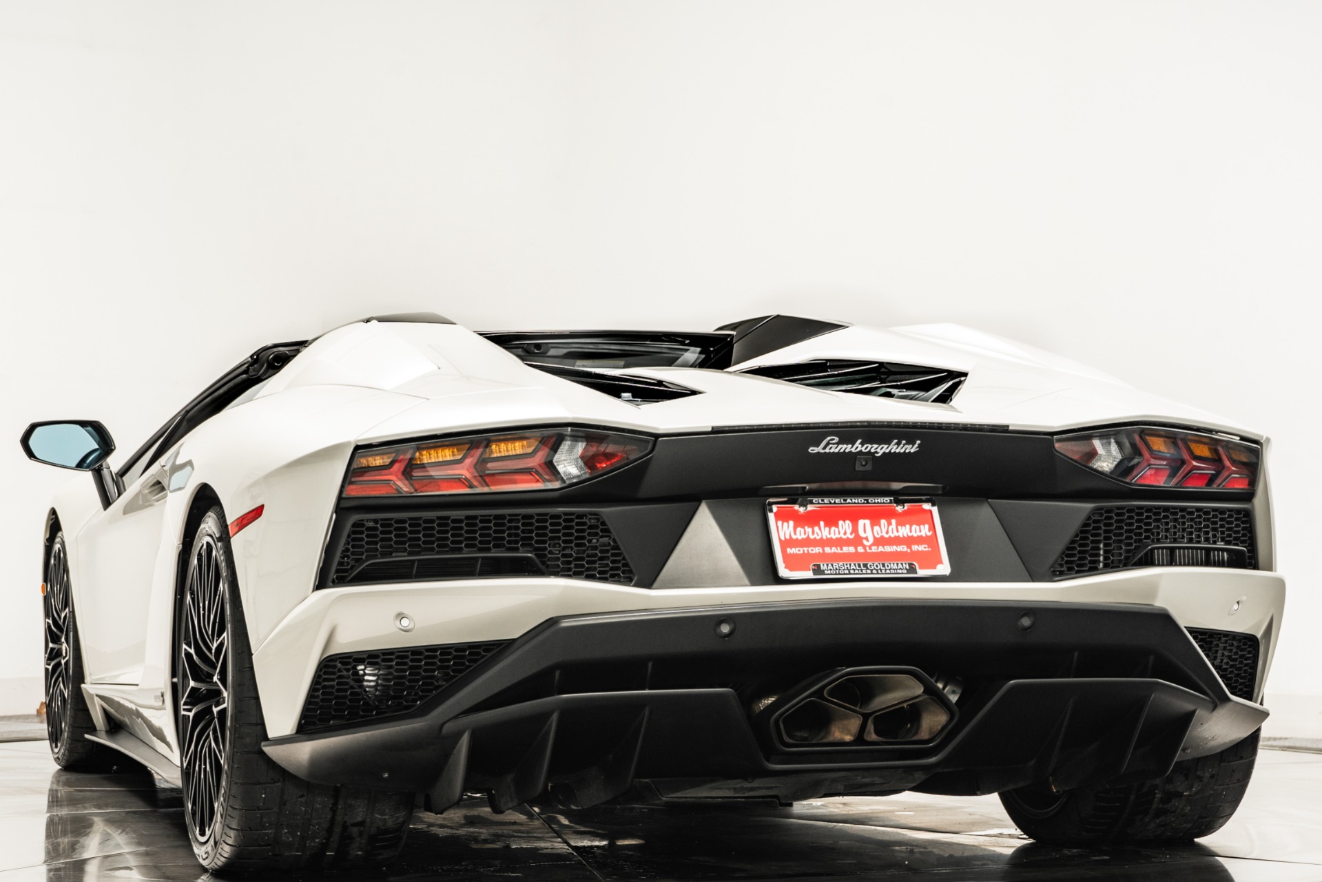 Used 2019 Lamborghini Aventador LP 740-4 S Roadster For Sale