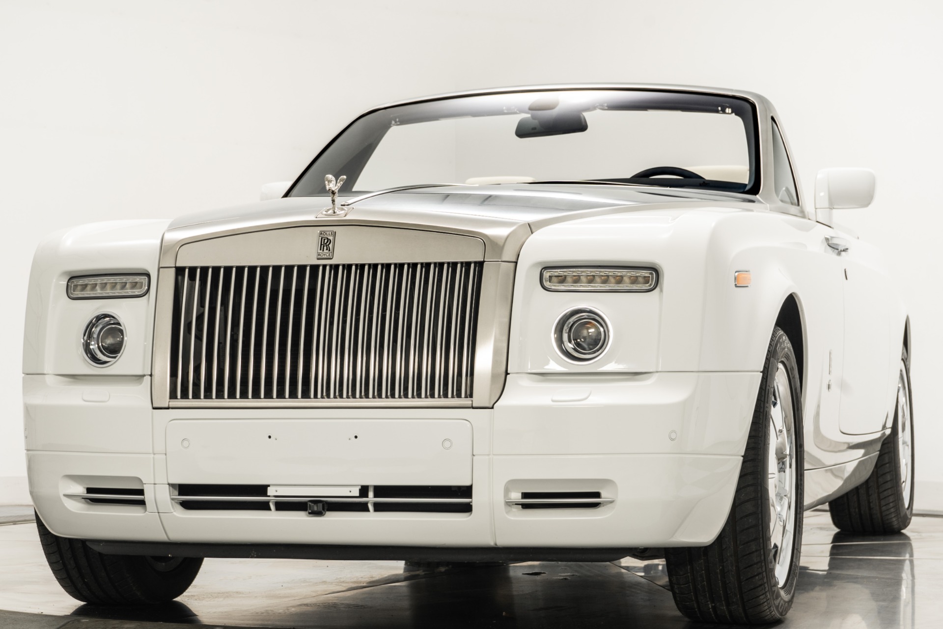 洋書 ROLLS ROYCE IN AMERICA 2008 Rolls-Royce Phantom for Sale - Kelley Blue Book