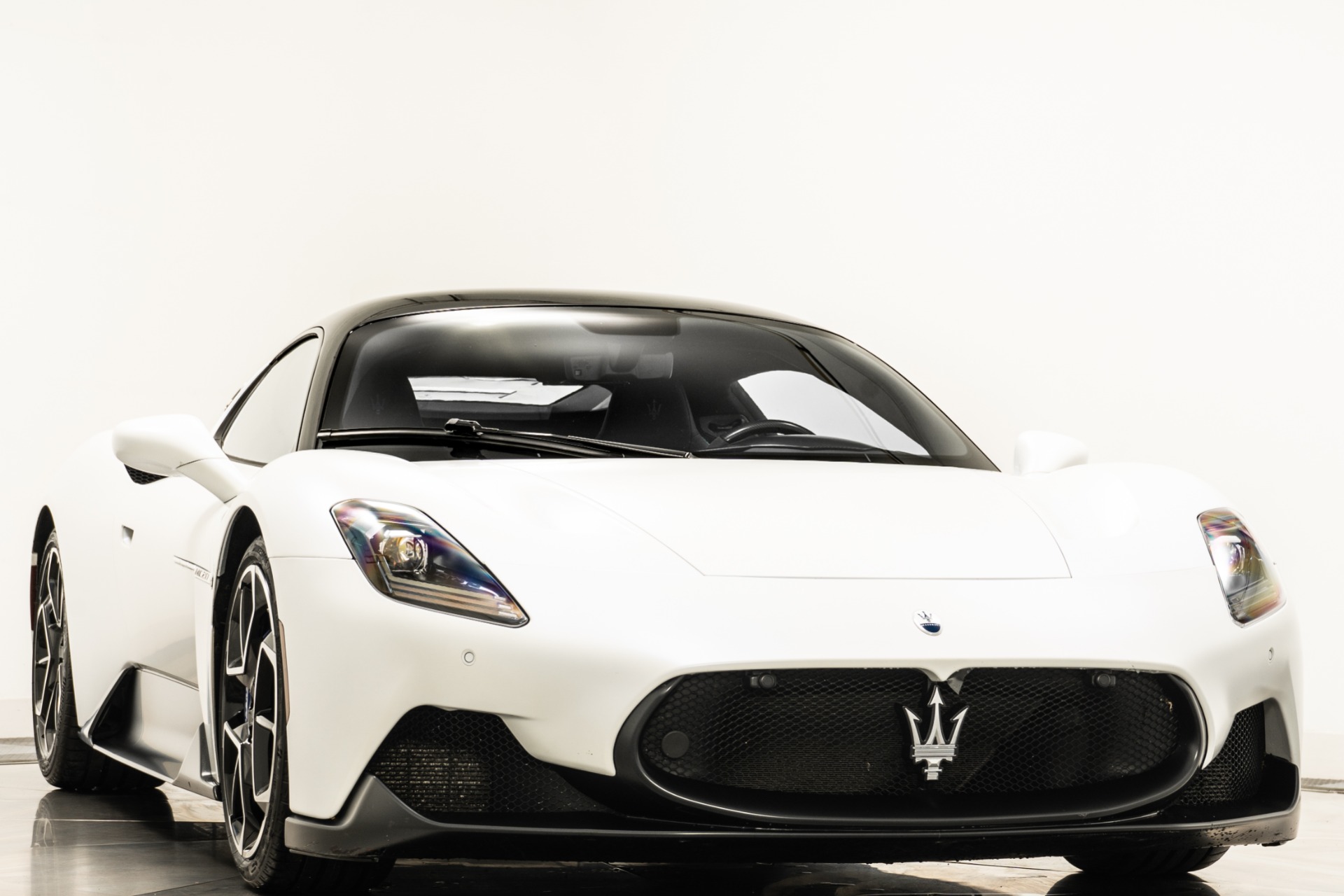 Used 2022 Maserati MC20 in Bianco Audace Matte For Sale (Sold