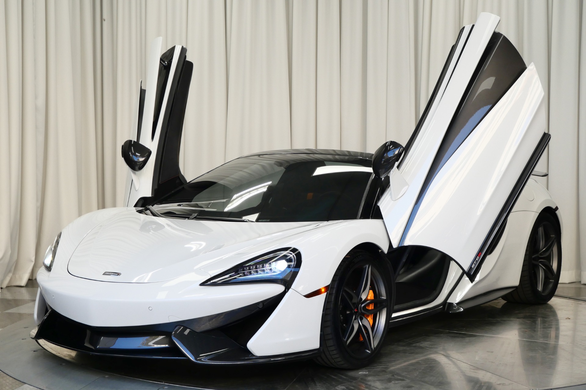 Used 2018 McLaren 570S Spider in Silica White For Sale (Sold
