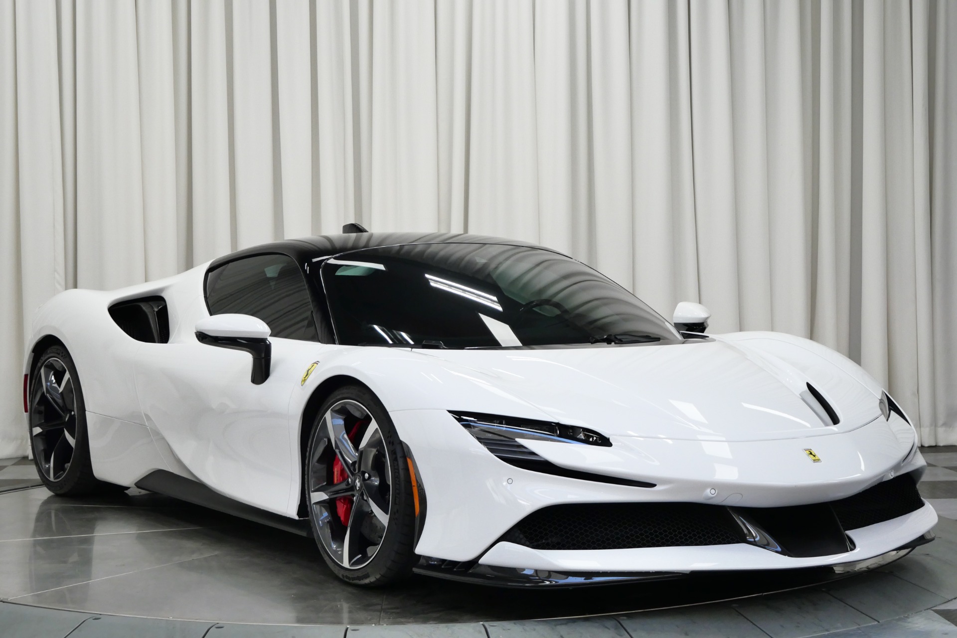 【未開封】Ferrari SF90 Stradale 2025 Ferrari SF90 XX Stradale First Look: Seriously Race