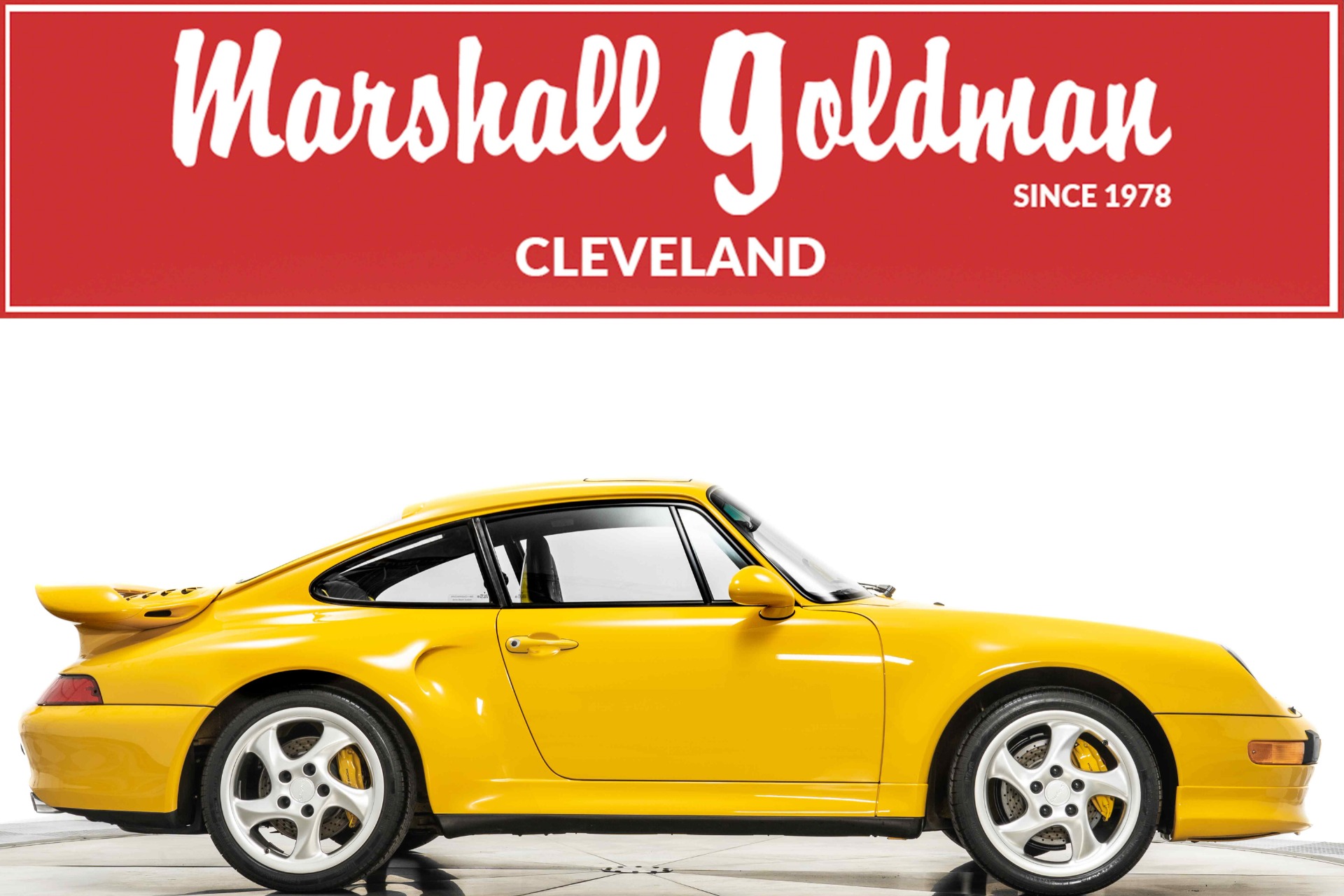【MAXICHAMPS】Porsche 911 Turbo Yellow1990 Porsche 911 3.6 Turbo yellow (Minichamps)1:18 - Minicarweb