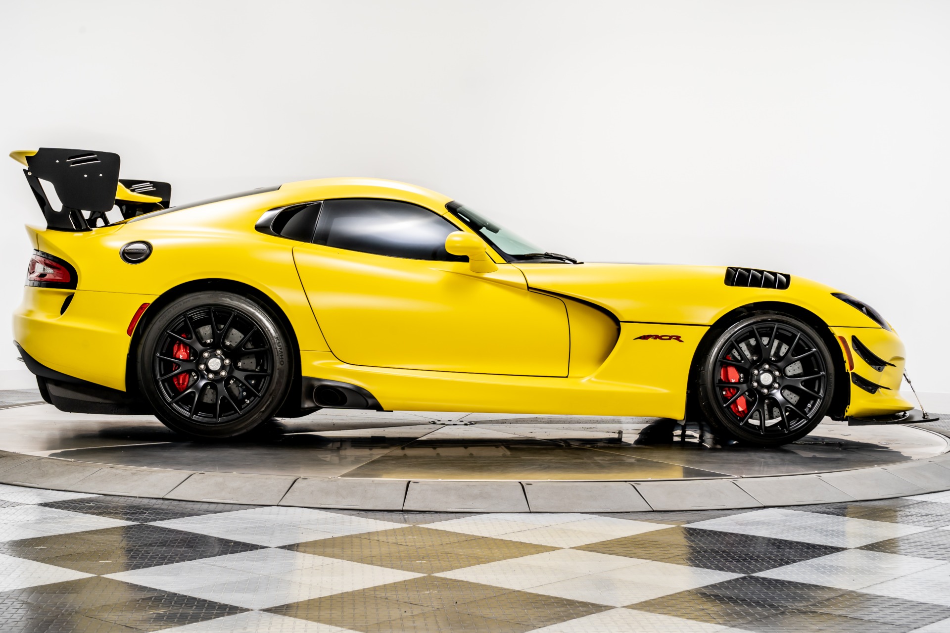 Used 16 Dodge Viper Acr Extreme Aero For Sale Sold Marshall Goldman Motor Sales Stock Xviperacr