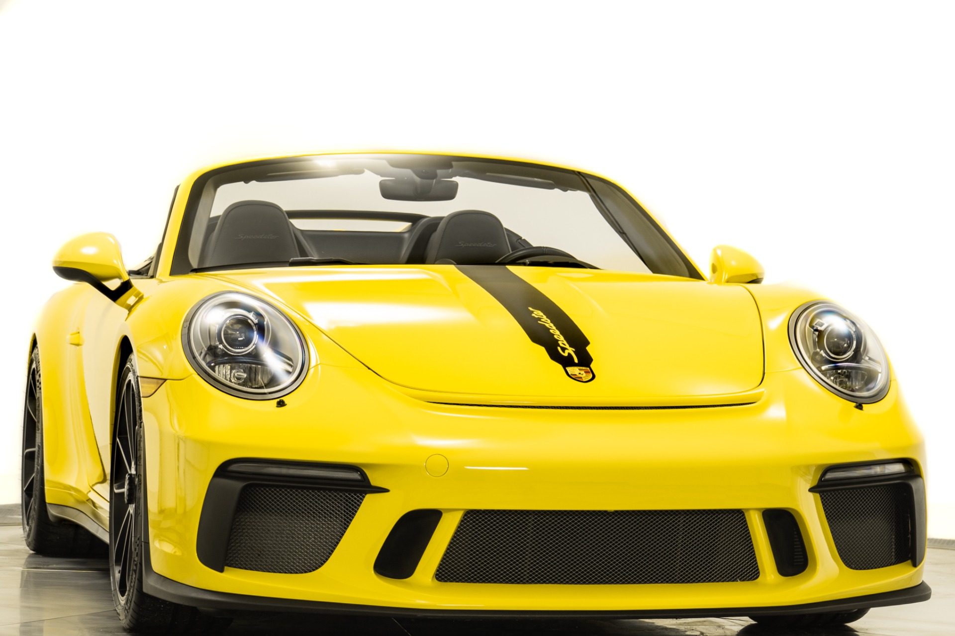 Used 2019 Porsche 911 Speedster in Racing Yellow For Sale (Sold