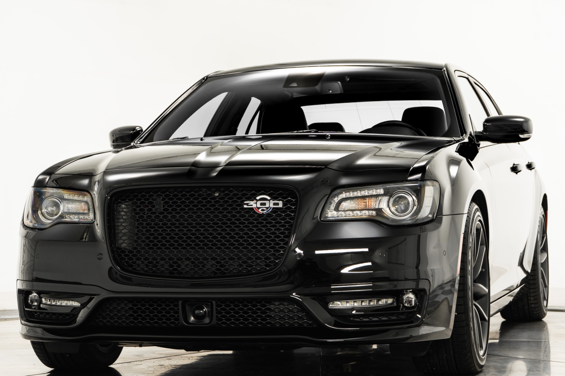 Used 2023 Chrysler 300 C in Gloss Black For Sale (Sold