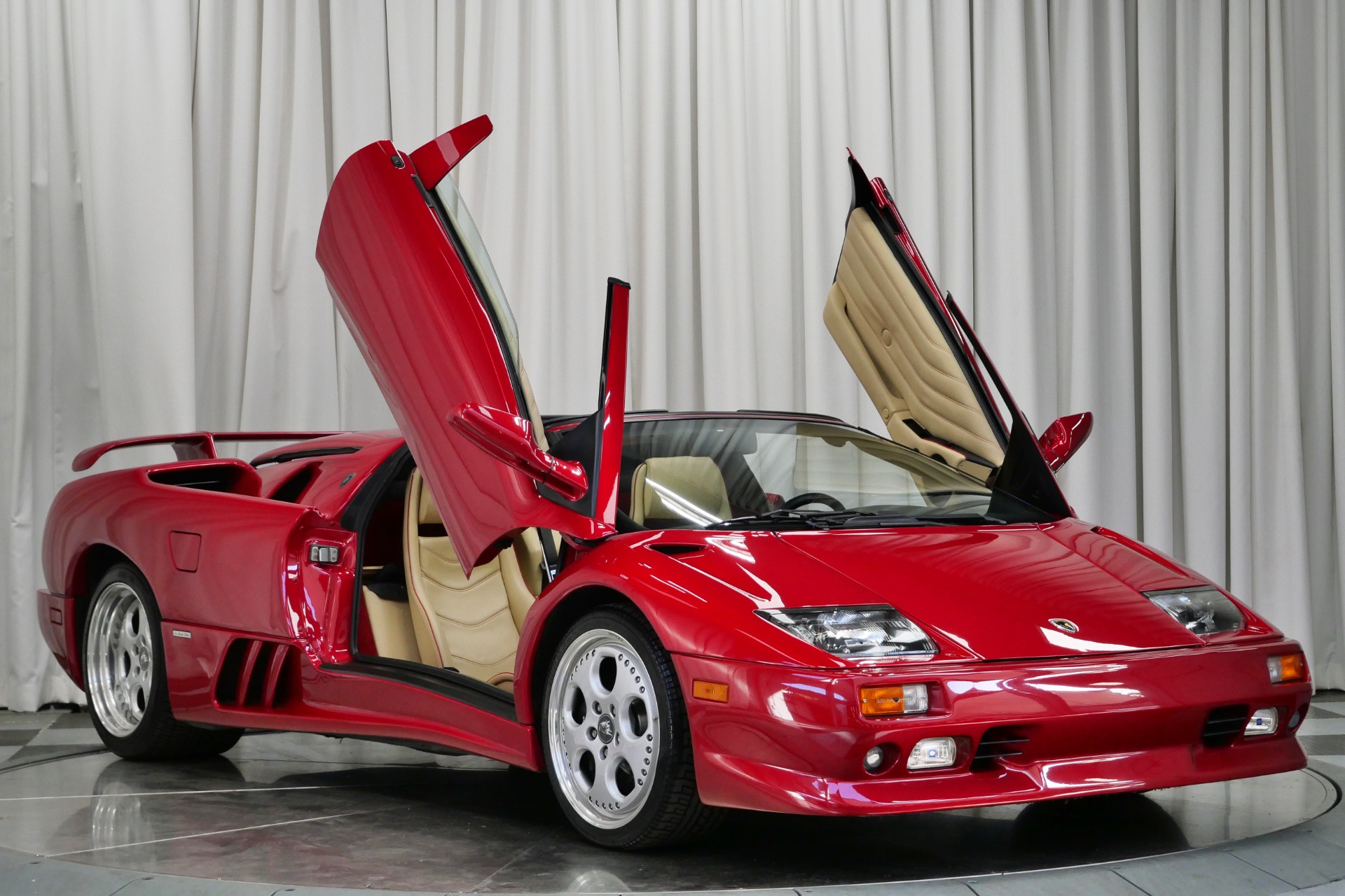 1999 Lamborghini Diablo VT Roadster photo 3