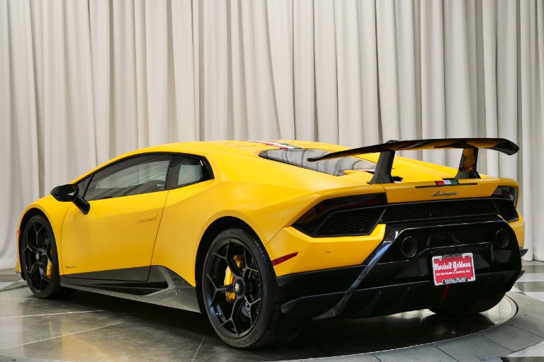 Used 2018 Lamborghini Huracan LP 640-4 Performante in Giallo Horus