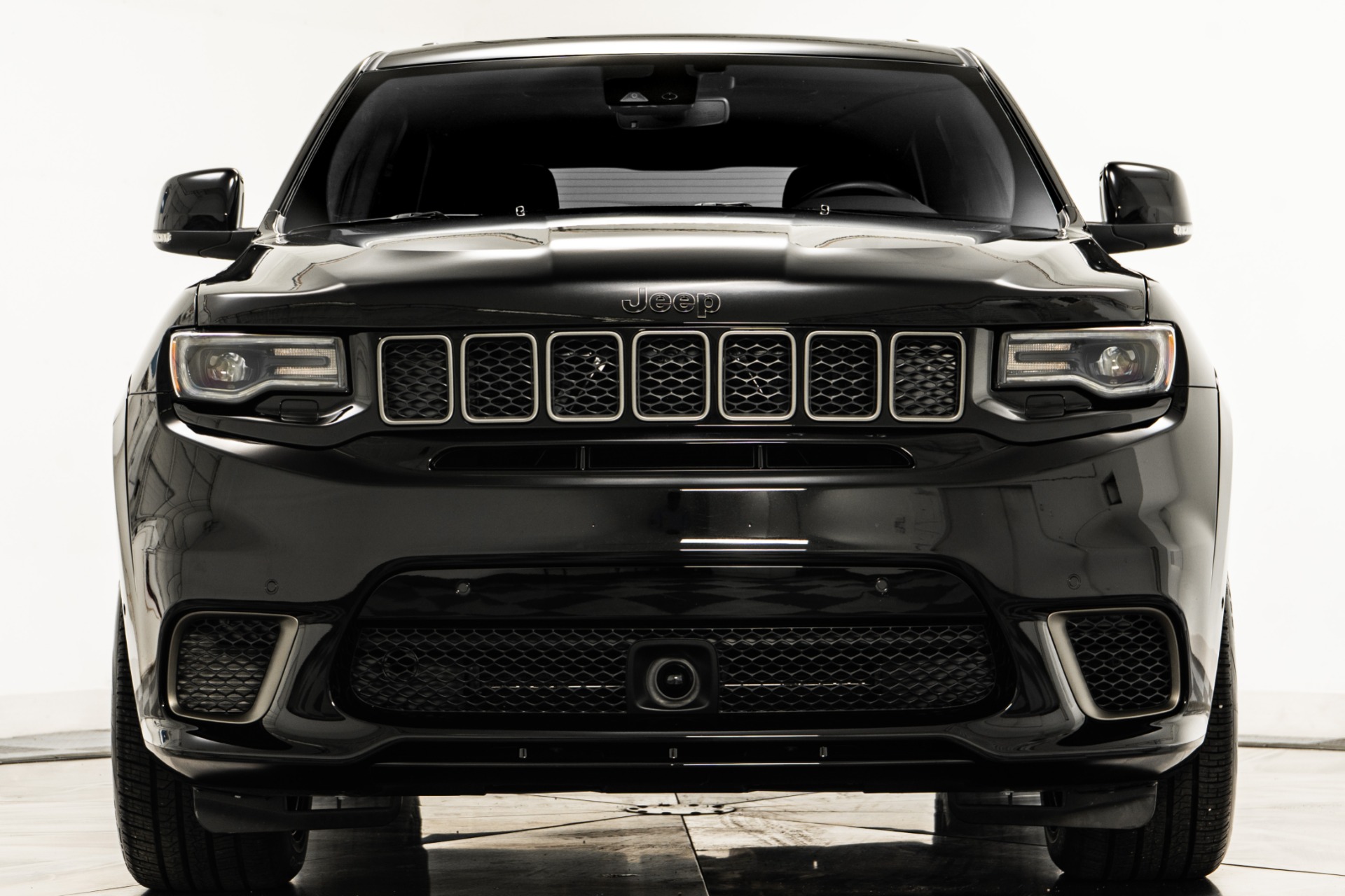 Used 2021 Jeep Grand Cherokee Trackhawk in Diamond Black Crystal 