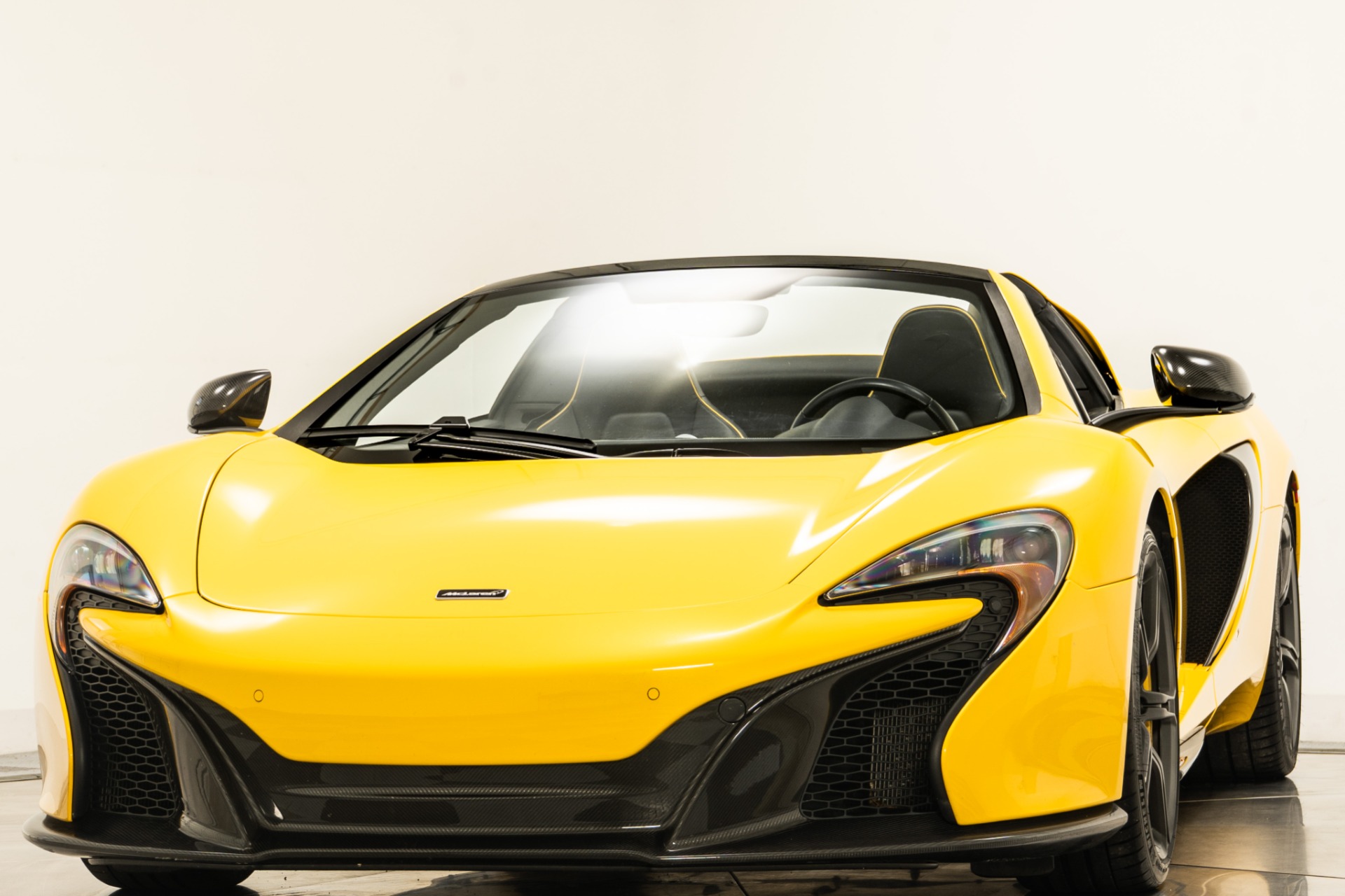 1:43 TRUESCALE Mclaren 765Lt Spider Volcano Yellow TSM430627