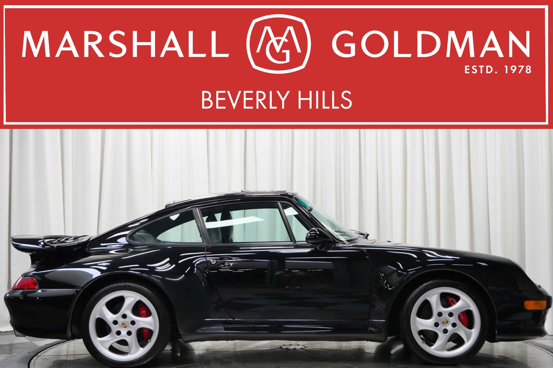 Used 1997 Porsche 911 Carrera 4S Aerokit in Black For Sale (Sold