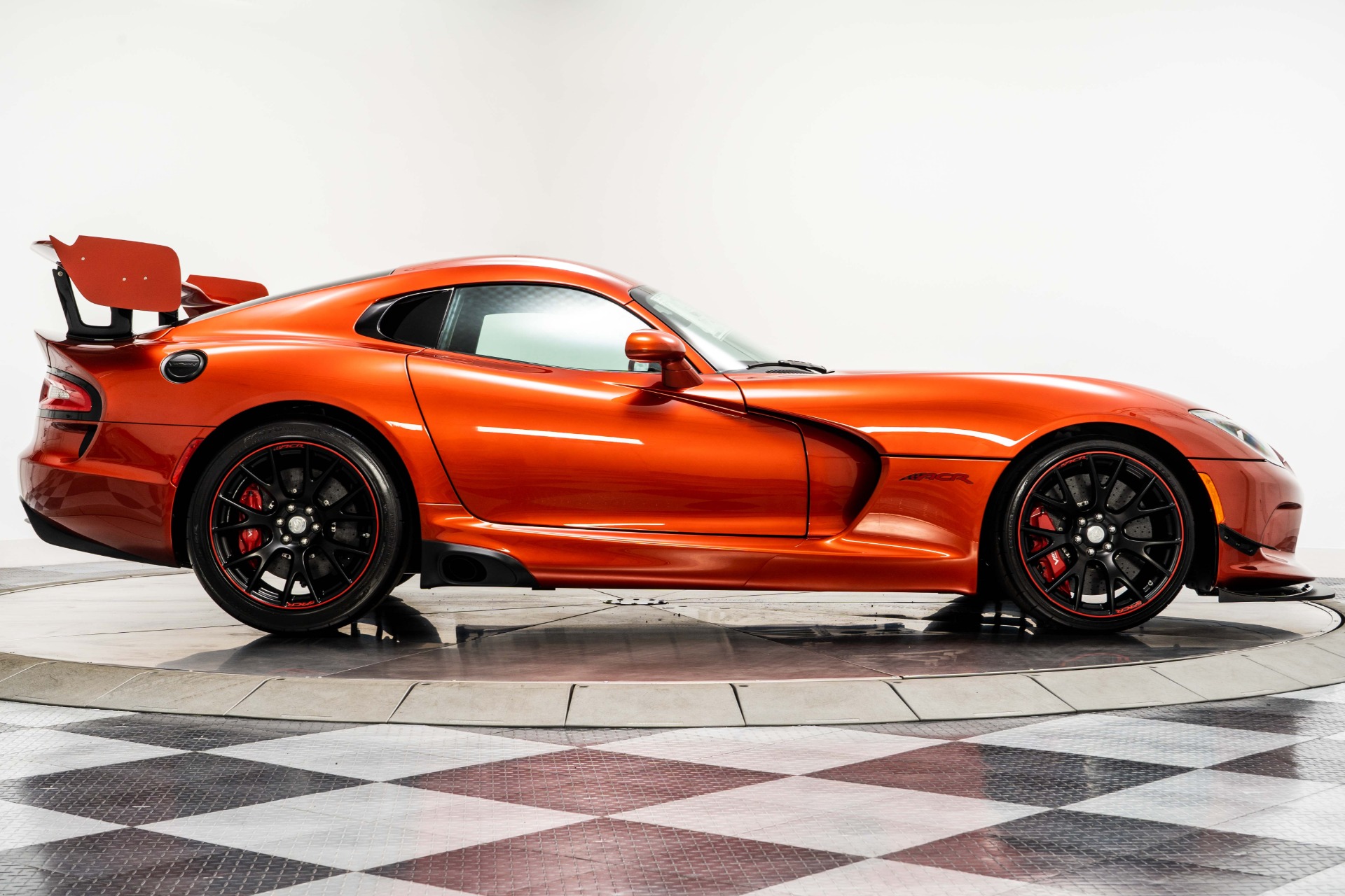 Used 16 Dodge Viper Acr For Sale Sold Marshall Goldman Motor Sales Stock W973