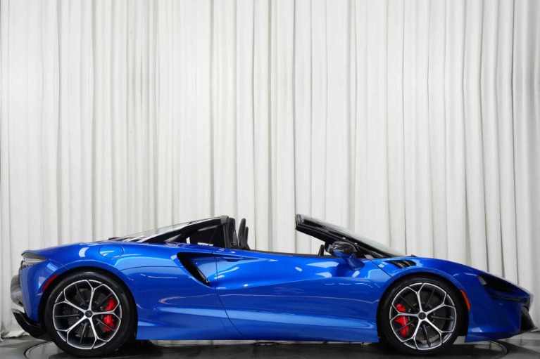 Used 2025 McLaren Artura Spider -Low Miles, Exterior Carbon Fiber