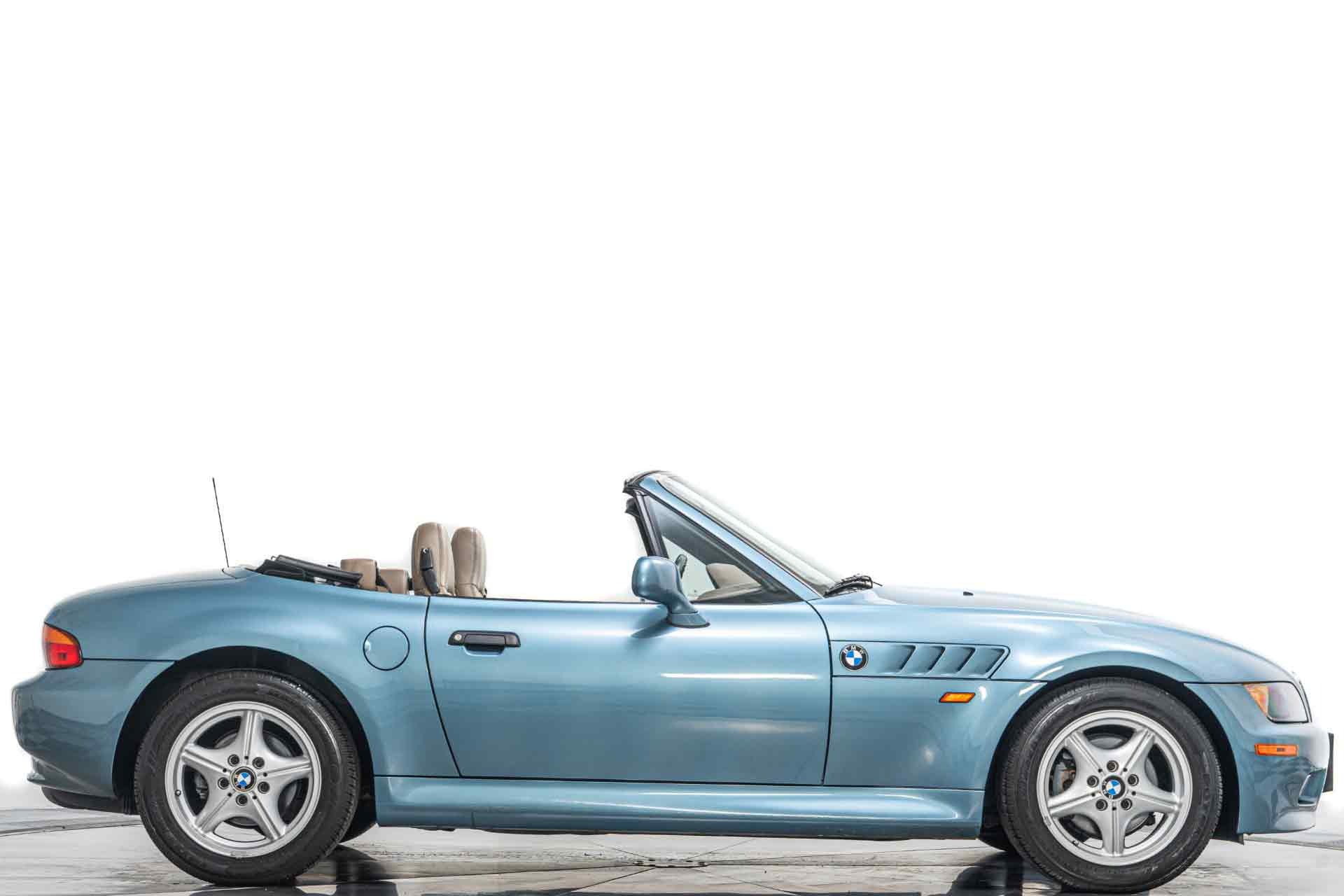 Used 1996 BMW Z3 -5 Speed Manual, Leather Upholstery, Metallic