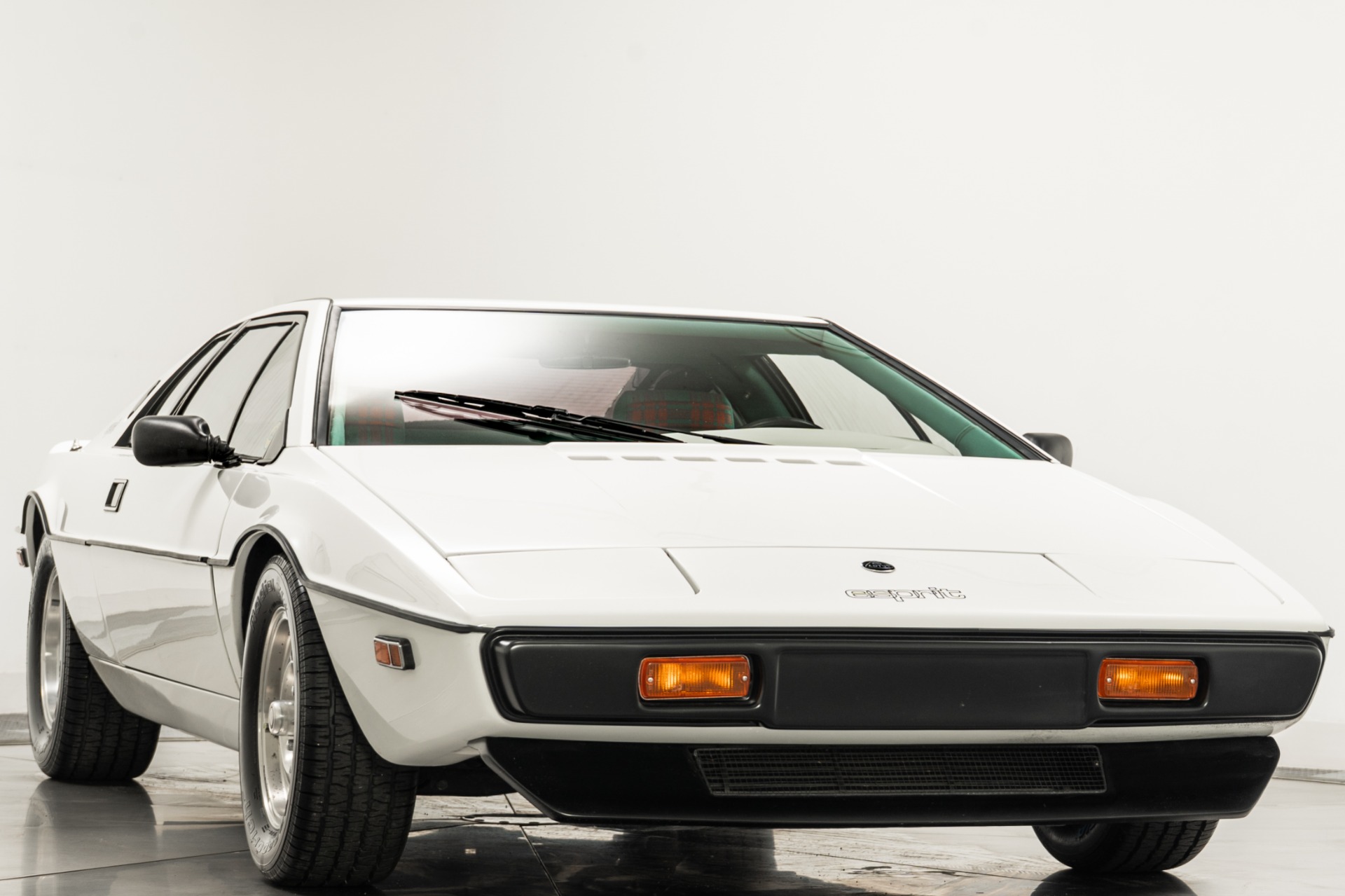 Used 1977 Lotus Esprit S1 in Monaco White For Sale (Sold
