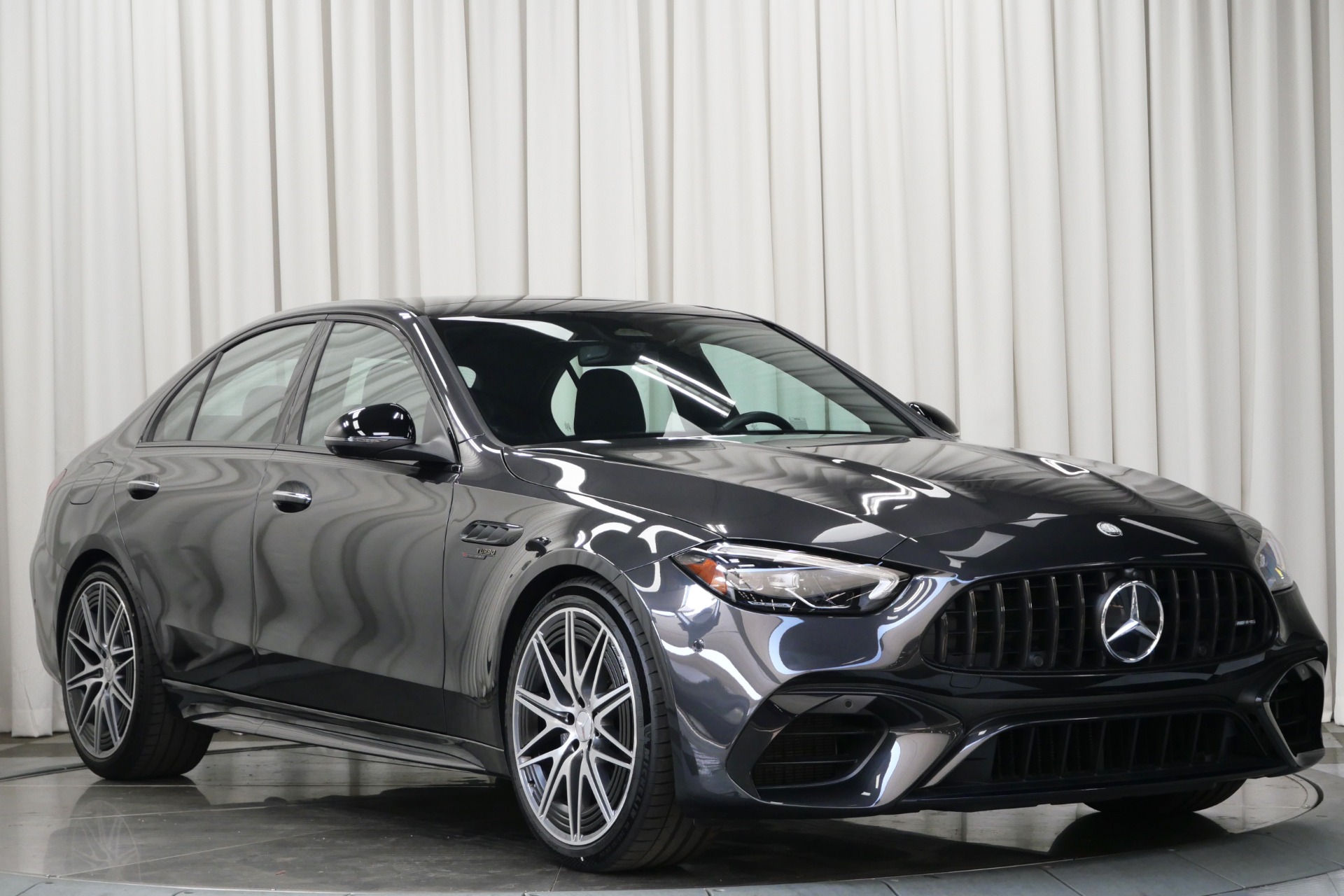 2024 Mercedes Benz C 63 S AMG E PERFORMANCE photo 2