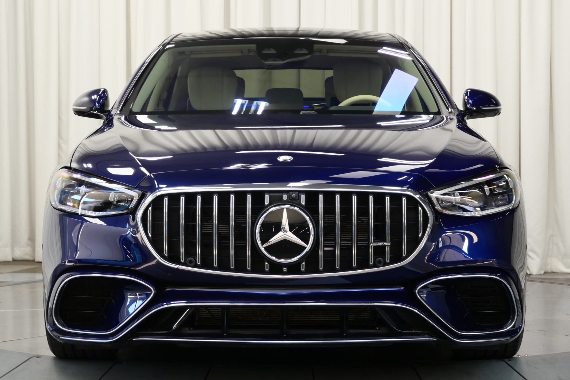 2024 Mercedes Benz S 63 AMG E PERFORMANCE photo 4